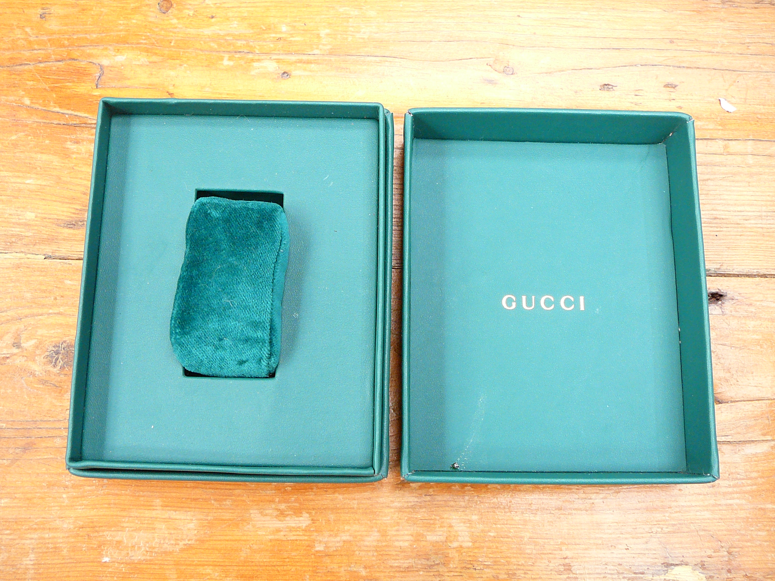 Gucci watch box - Image 2 of 2