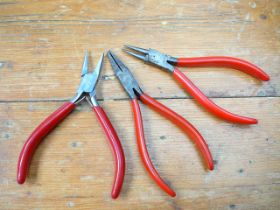 x3 pairs of jewellers pliers