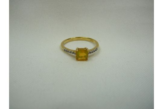 9ct yellow gold opal and diamond ring - Image 2 of 3