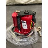 UNUSED ATE PRO USA 20 TON AIR HYDRAULIC BOTTLE JACK, APPROX 44,000LBS MAX CAPACITY