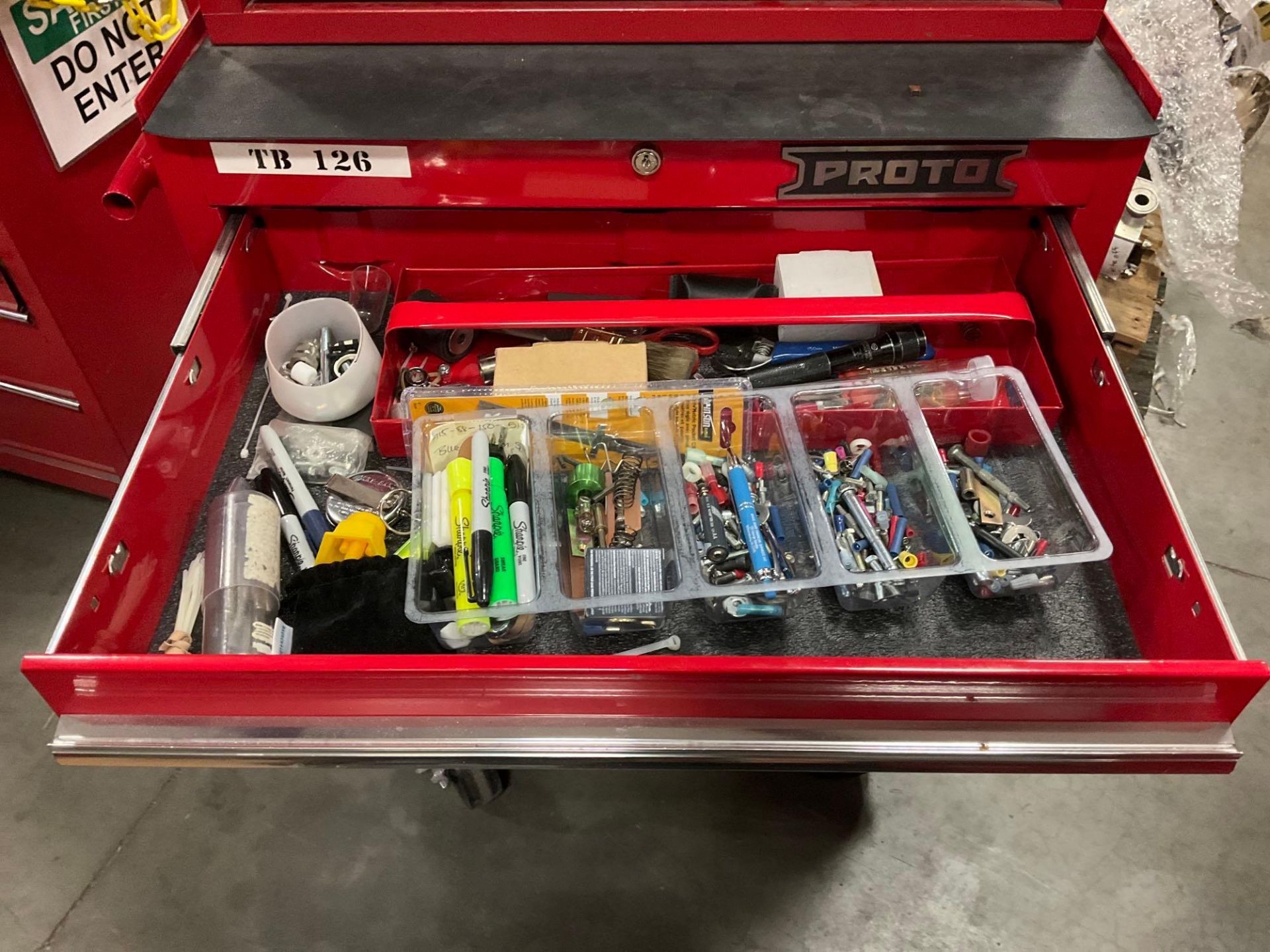 WATERLOO PROTO INDUSTRIAL PARTS CABINET / TOOL BOX ON WHEELS WITH CONTENTS , APPROX 30€ W x 18€ L - Image 12 of 16