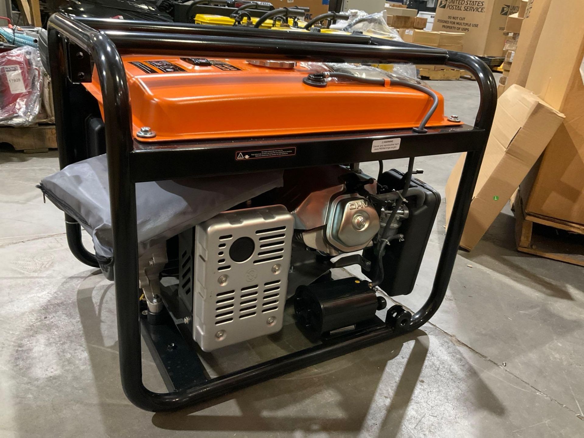 ( 1 ) UNUSED TOGO POWER 4-STROKE GAS GENERATOR MODEL GG8000, APPROX PEAK 8000W, APPROX RUNNING 65... - Image 4 of 8