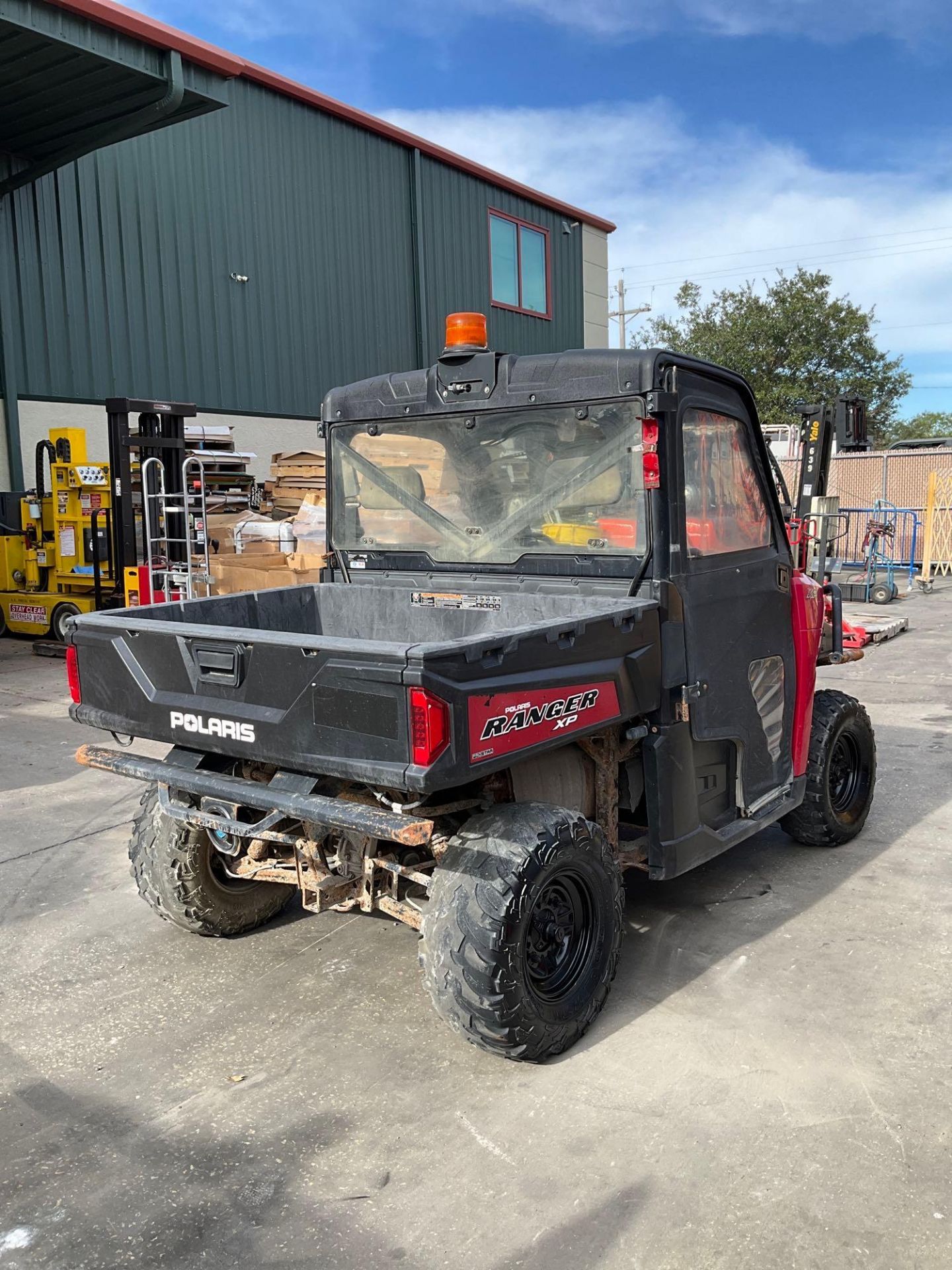 2017 POLARIS RANGER XP UTV, GAS POWERED, ENCLOSED CAB - Image 5 of 13