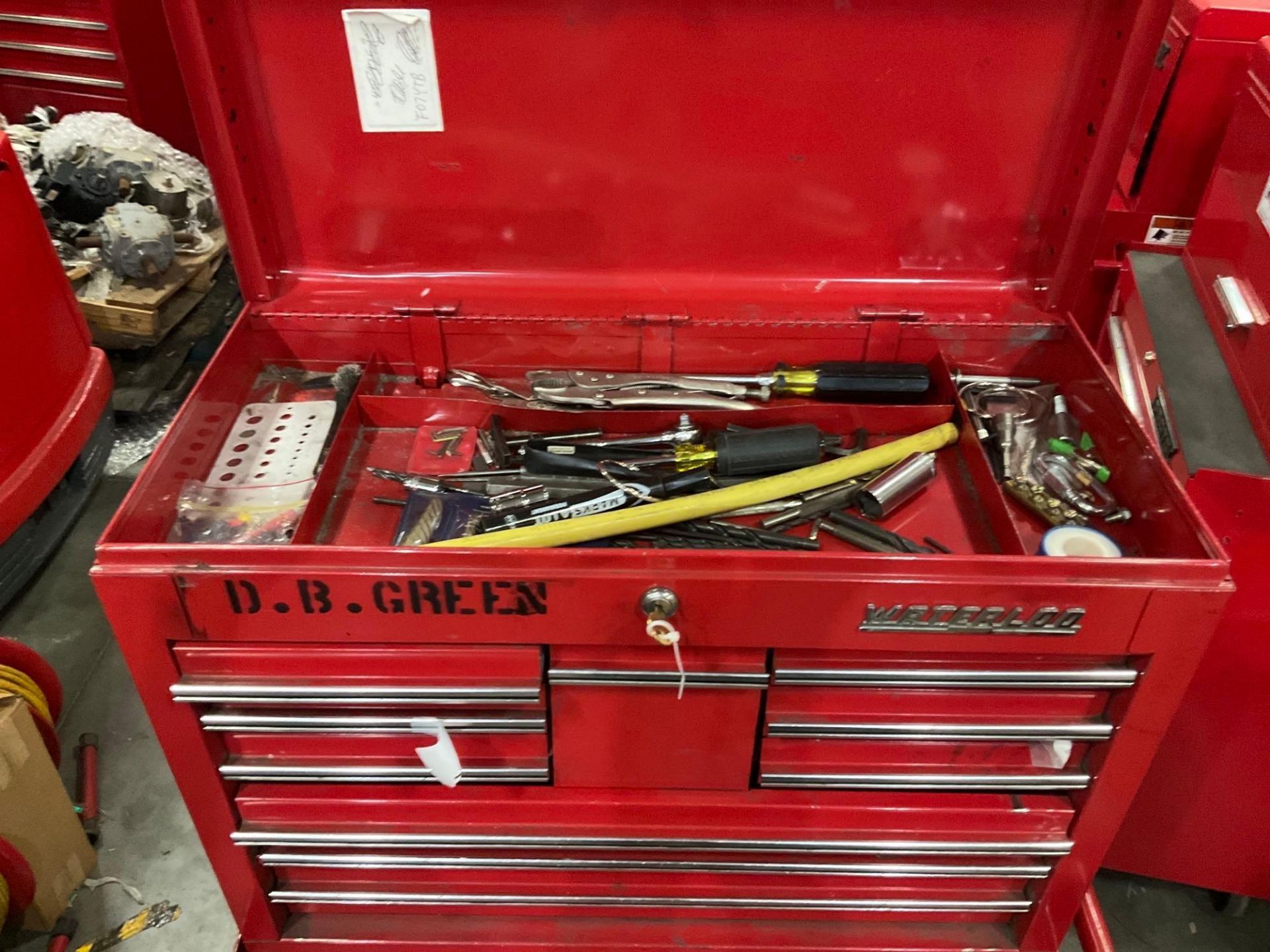 WATERLOO INDUSTRIAL PARTS CABINET / TOOL BOX ON WHEELS WITH CONTENTS , APPROX 30€ W x 18€ L x 5... - Bild 6 aus 10