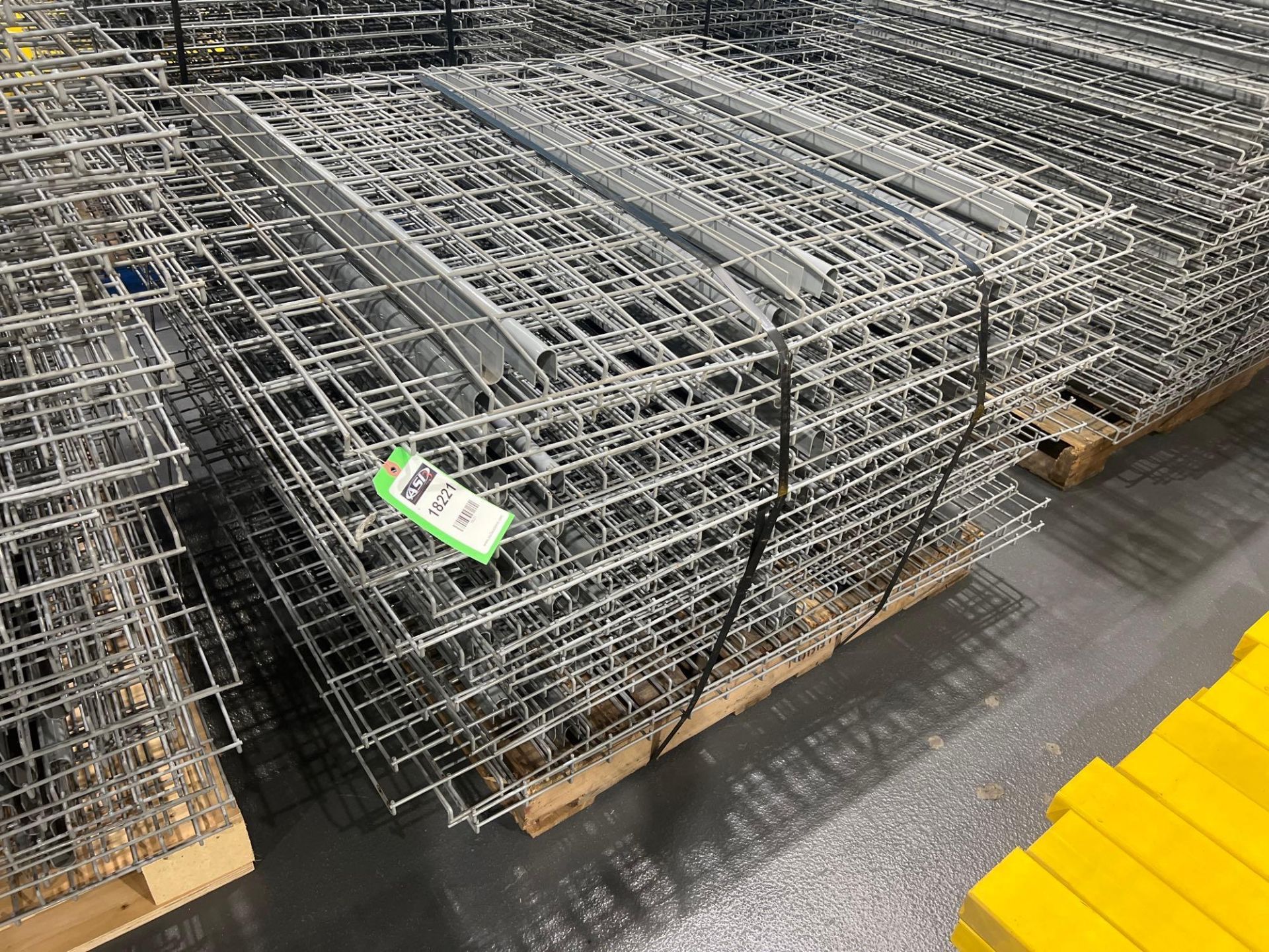 PALLET OF APPROX. 24 WIRE GRATES FOR PALLET RACKING, APPROX. DIMENSIONS 43" X 45" - Image 2 of 3