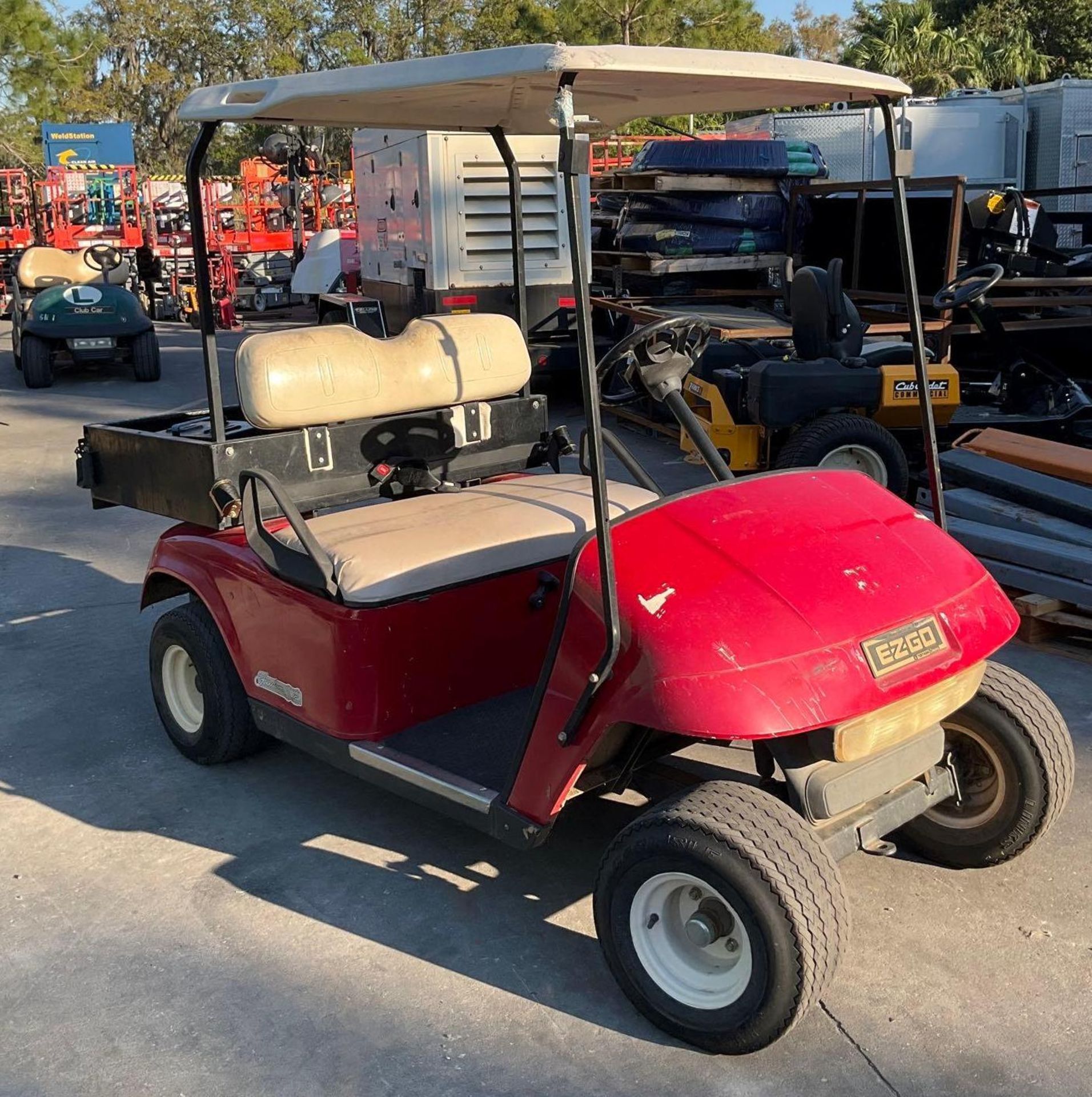 EZ-GO FREEDOM SE TEXTRON GOLF CART MODEL TXTEF SE, ELECTRIC, UTILITY/STORAGE BED, BILL OF SALE ON...