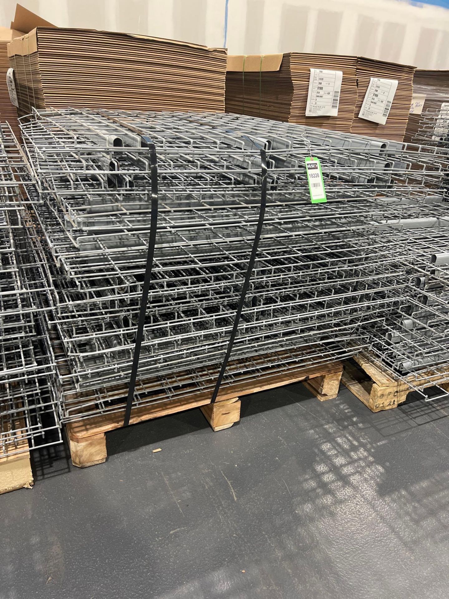 PALLET OF APPROX. 30 WIRE GRATES FOR PALLET RACKING, APPROX. DIMENSIONS 43" X 45" - Image 2 of 4