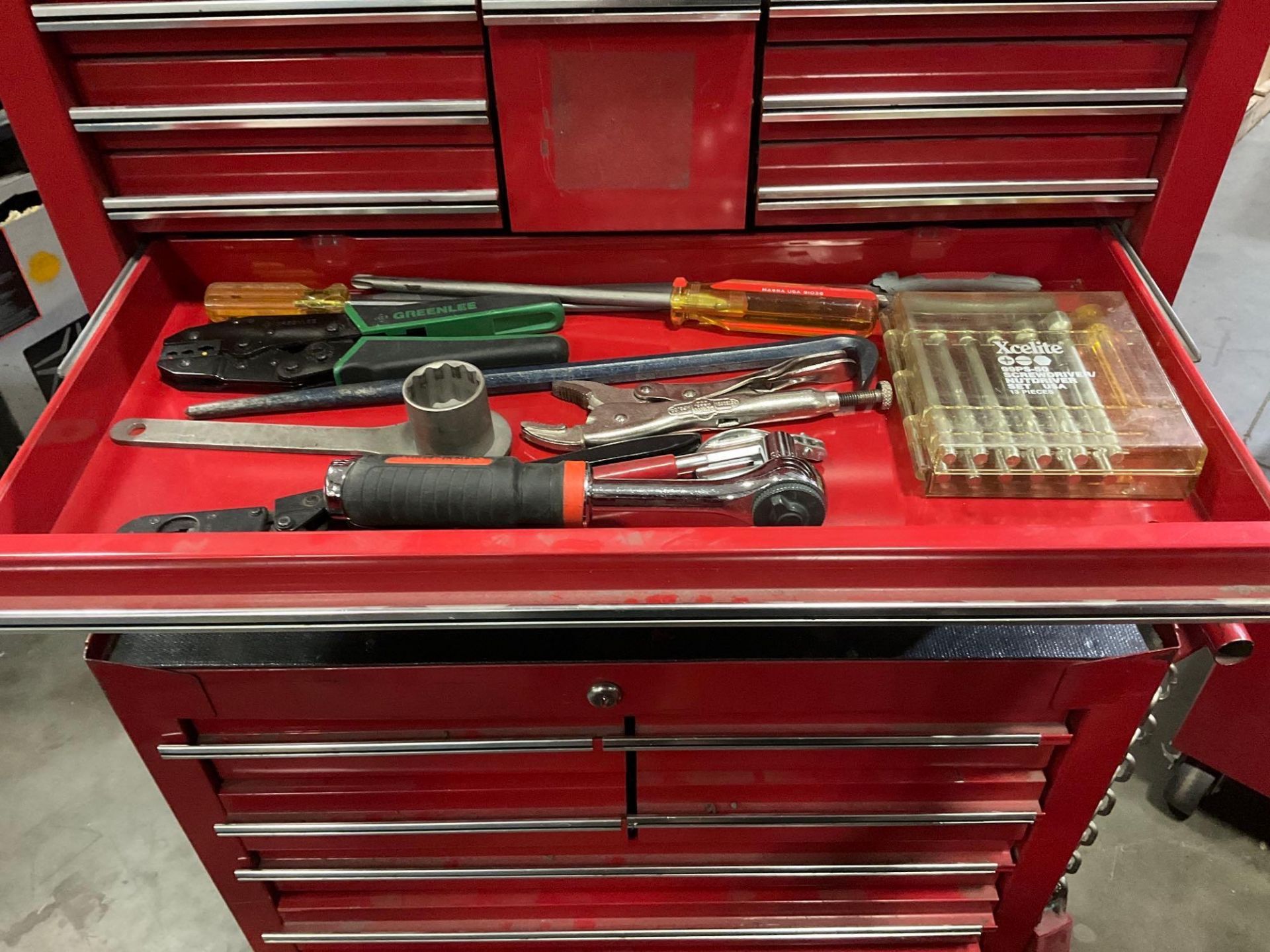 WATERLOO INDUSTRIAL PARTS CABINET / TOOL BOX ON WHEELS WITH CONTENTS , APPROX 30€ W x 18€ L x 6... - Image 6 of 8