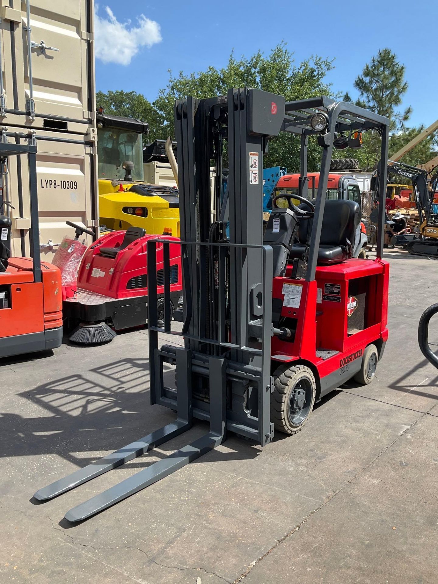 RAYMOND FORKLIFT MODEL DS-D35, ELECTRIC, APPROX MAX CAPACITY 3500LBS, APPROX MAX HEIGHT 191in, TI... - Image 3 of 14