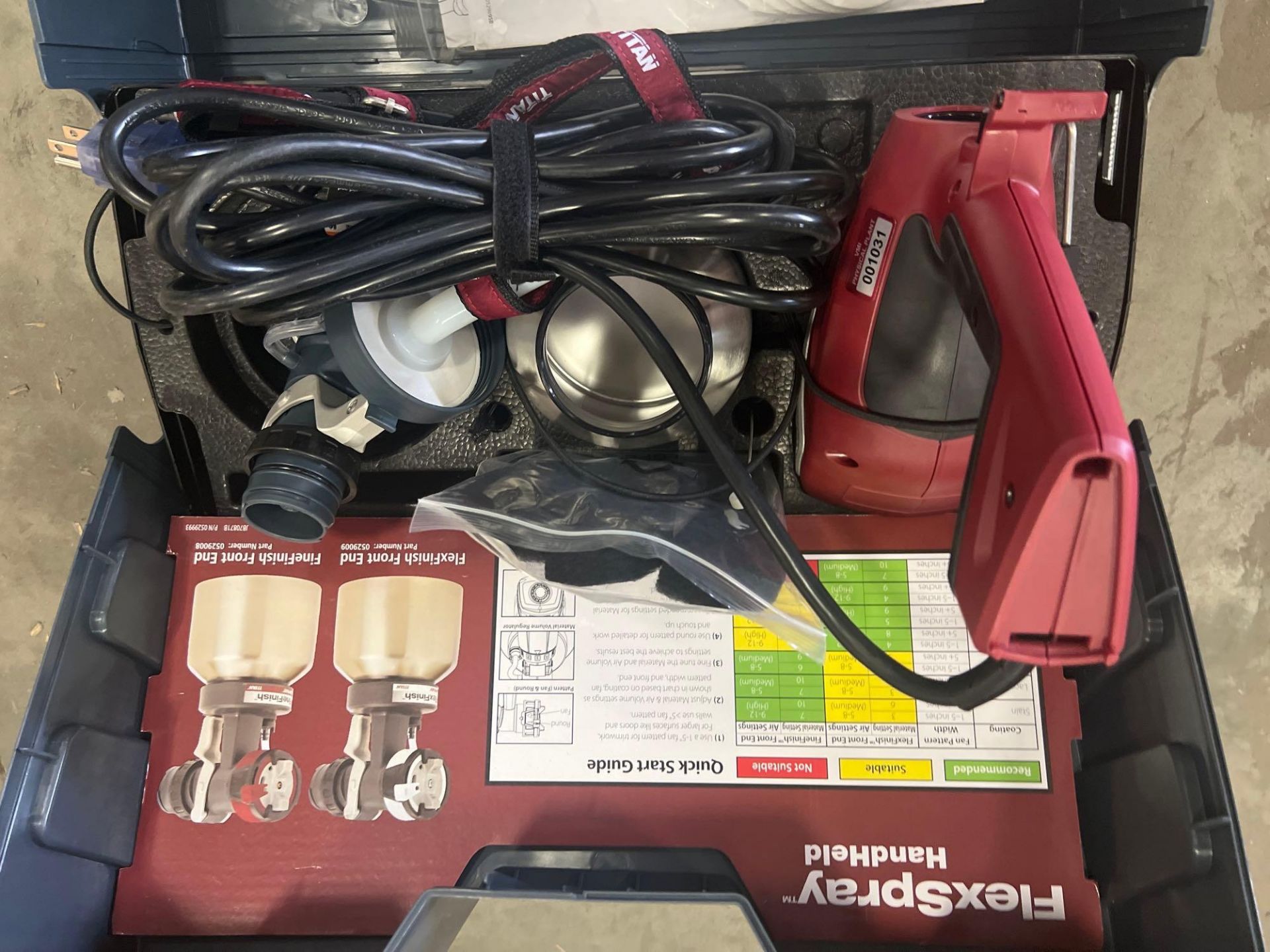 UNUSED TITAN HANDHELD FLEX SPRAY MACHINE MODEL 0524093 IN CARRY CASE - Image 4 of 4