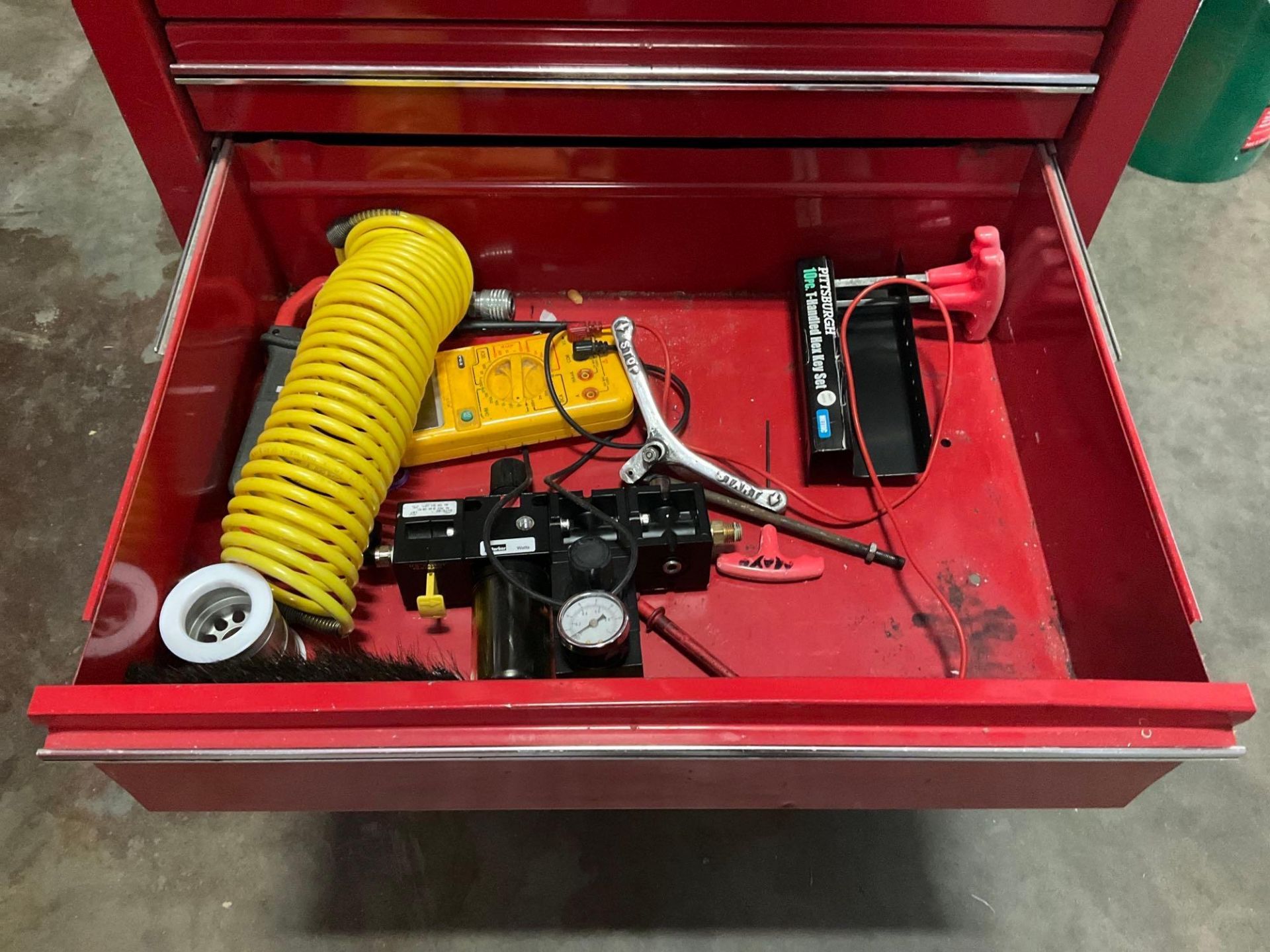 WATERLOO INDUSTRIAL PARTS CABINET / TOOL BOX ON WHEELS WITH CONTENTS , APPROX 30€ W x 18€ L x 6... - Image 16 of 17