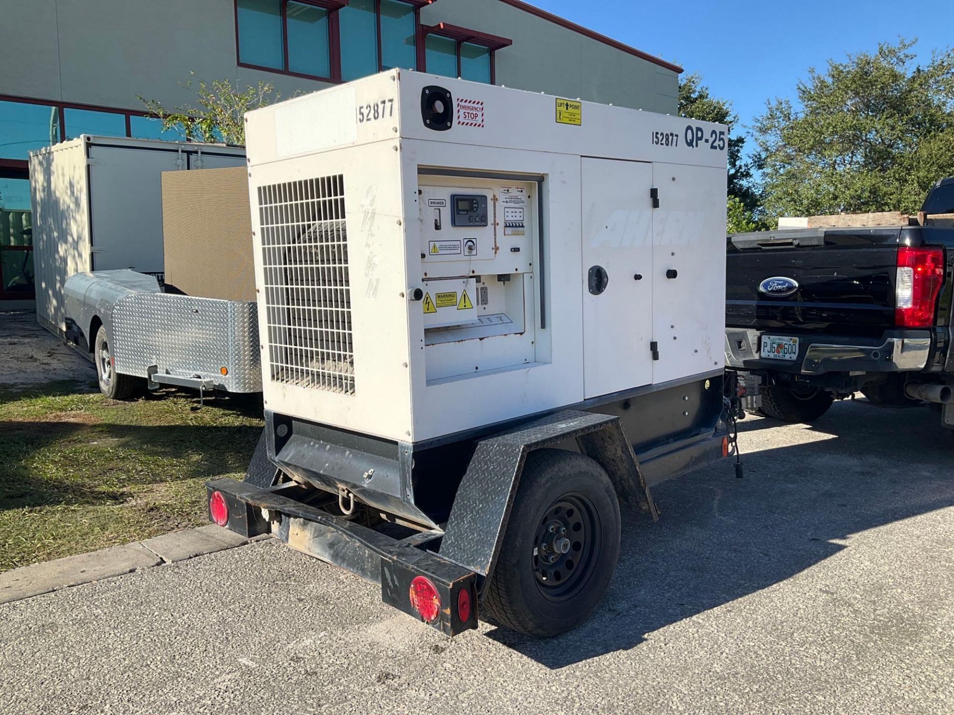 2015 SWP HANCO QP-25 GENERATOR MODEL 20RSTH66DWLP/R, DIESEL, PERKINS ENGINE, TRAILER MOUNTED, PHASE - Image 4 of 21