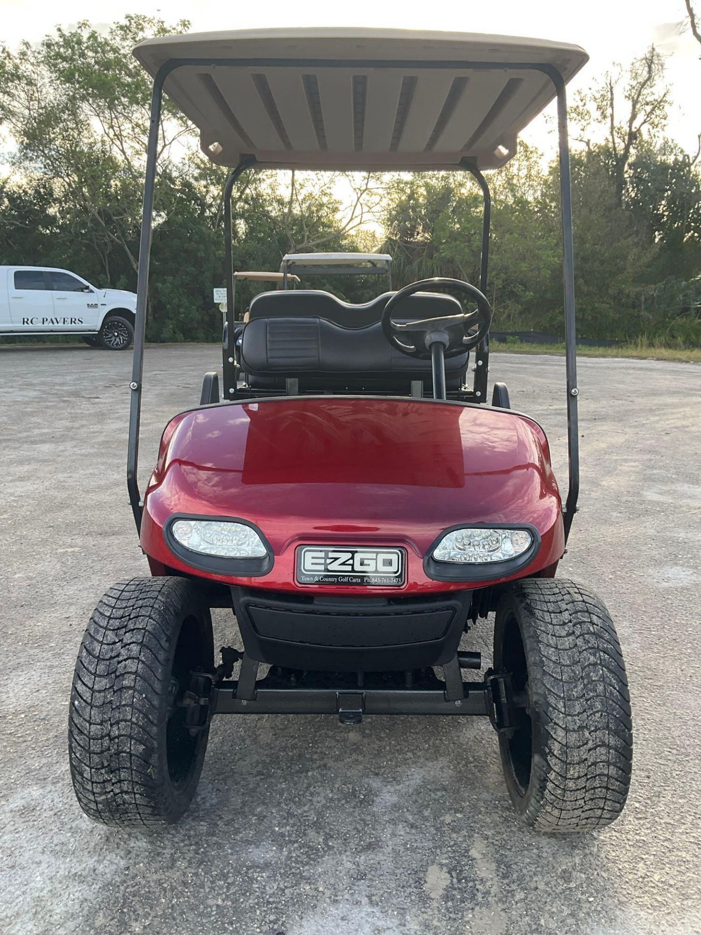 EZ-GO GOLF CART , ELECTRIC, BACK SEAT FOLD DOWN TO FLAT BED, BATTERY CHARGER INCLUDED, BILL OF SALE - Image 9 of 13