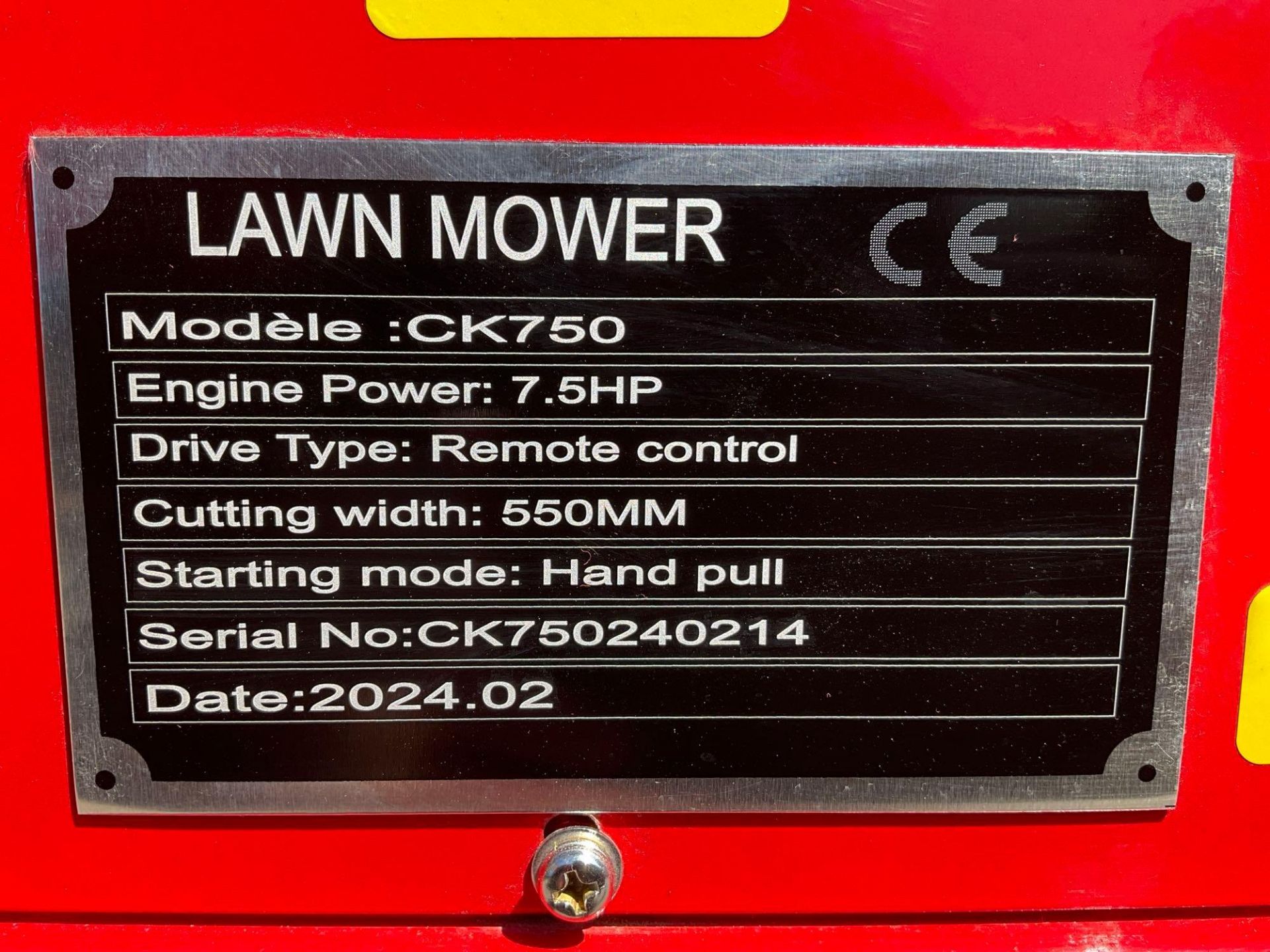 UNUSED 2024 CAPTOK LAWN MOWER MODEL CK750, GAS POWERED, RUBBER TRACKS, APPROX CUTTING WIDTH 550MM... - Image 12 of 13