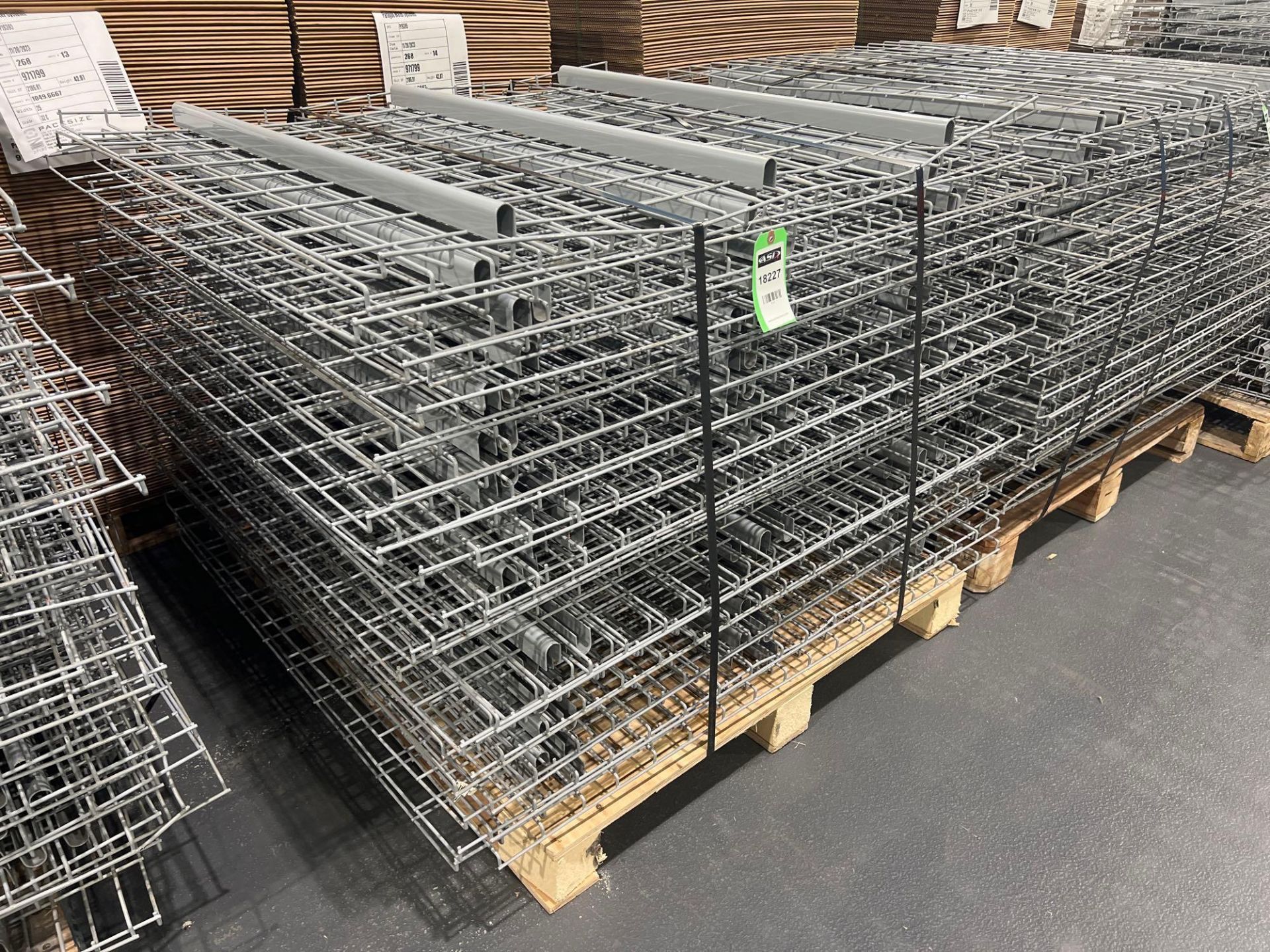 PALLET OF APPROX. 34 WIRE GRATES FOR PALLET RACKING, APPROX. DIMENSIONS 43" X 45" - Image 2 of 7