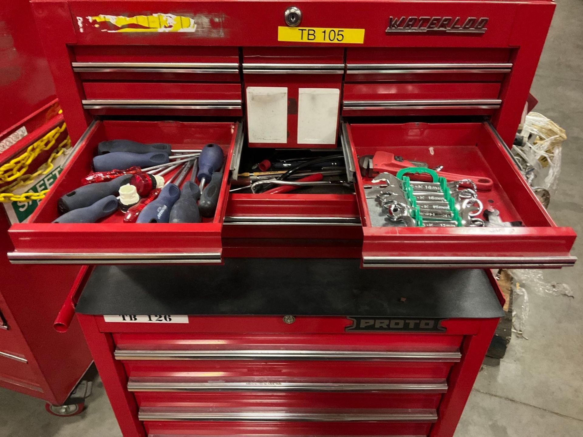 WATERLOO PROTO INDUSTRIAL PARTS CABINET / TOOL BOX ON WHEELS WITH CONTENTS , APPROX 30€ W x 18€ L - Image 9 of 16