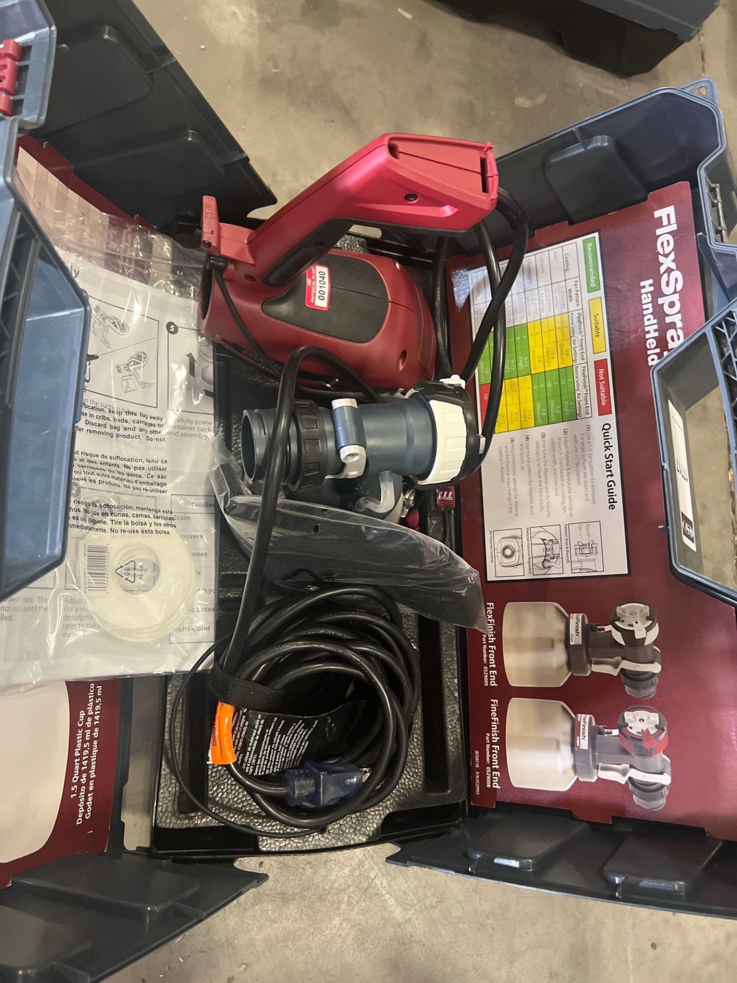 UNUSED TITAN HANDHELD FLEX SPRAY MACHINE MODEL 0524093 IN CARRY CASE - Image 3 of 5