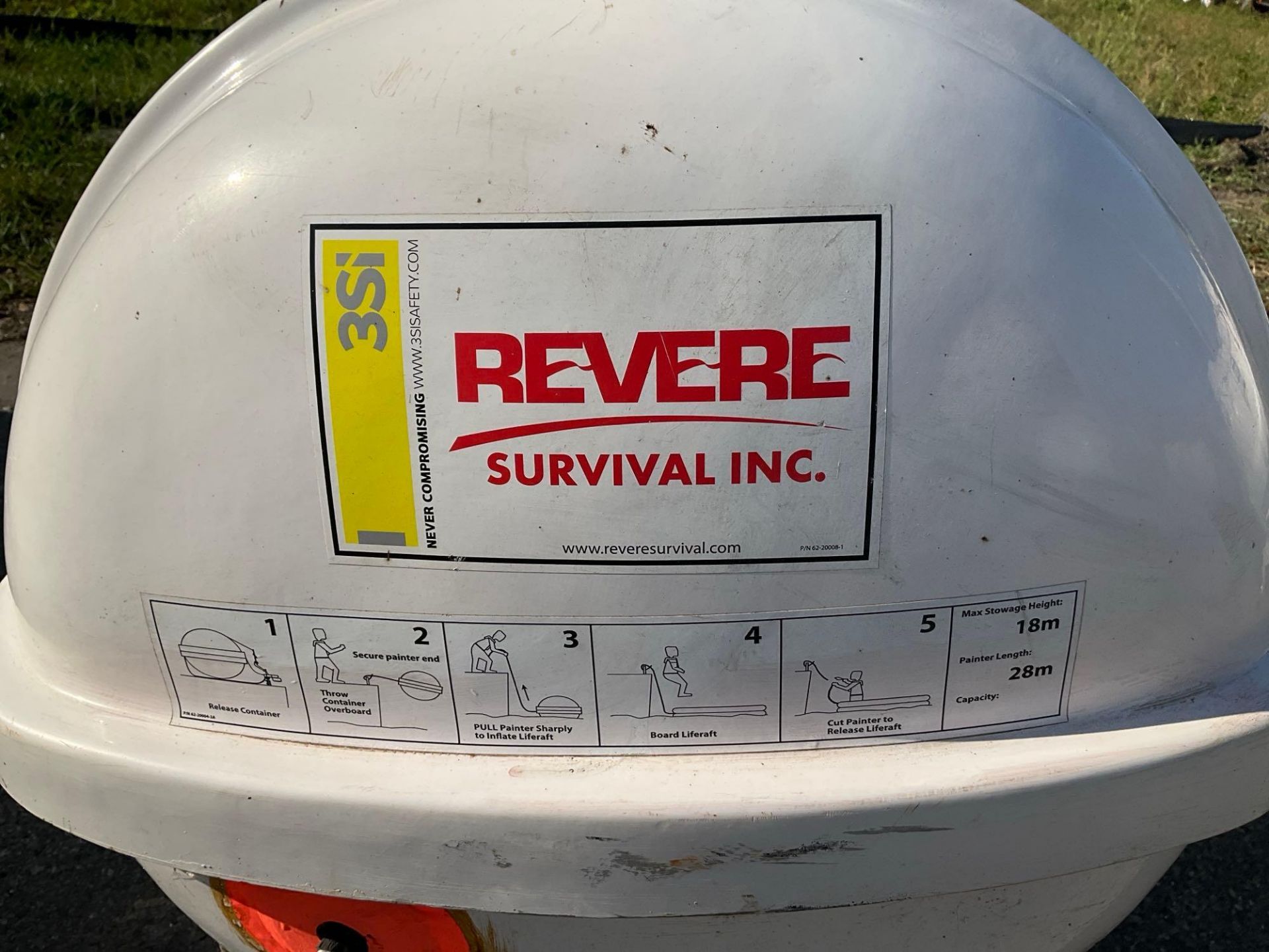 2018 REVERE SURVIVAL 3SI U.S.C.GAPPROVED THROW OVERBOARD LIFERAFT CO2 INFLATABLE MODEL SMLR-A I, ... - Image 5 of 12