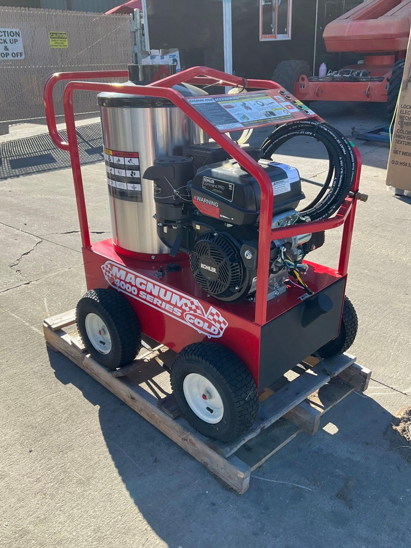 UNUSED 2023 MAGNUM 4000 SERIES GOLD HOT WATER PRESSURE WASHER,DIESEL GAS POWER - Image 4 of 12