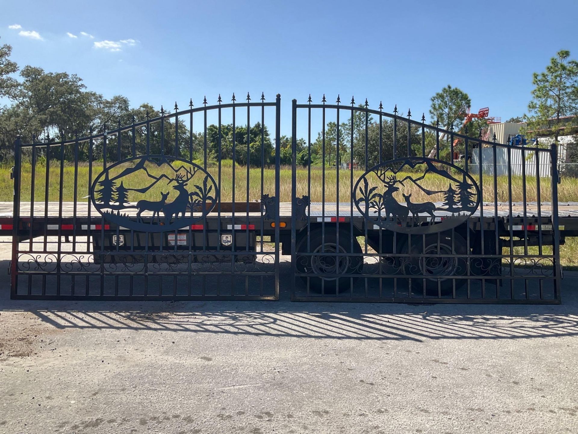 SET OF UNUSED GREAT BEAR 20FT BI PARTING WROUGHT IRON GATES, 10FT EACH PIECE (20' TOTAL WIDTH). 2...