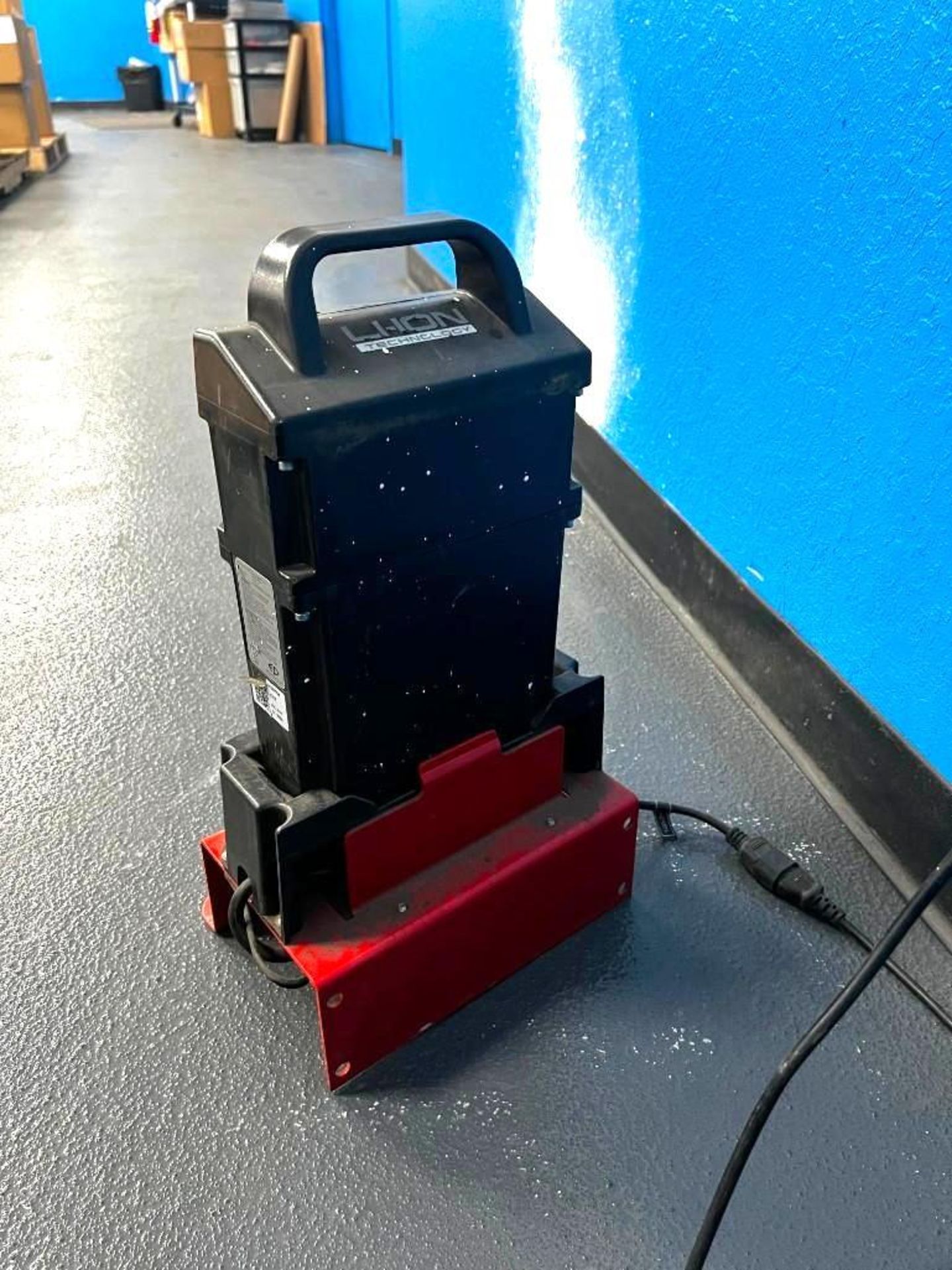 BIG JOE ELECTRIC PALLET JACK WITH EXTRA BATTERY & BATTERY CHARGER, RUNS & OPERATES - Image 7 of 7