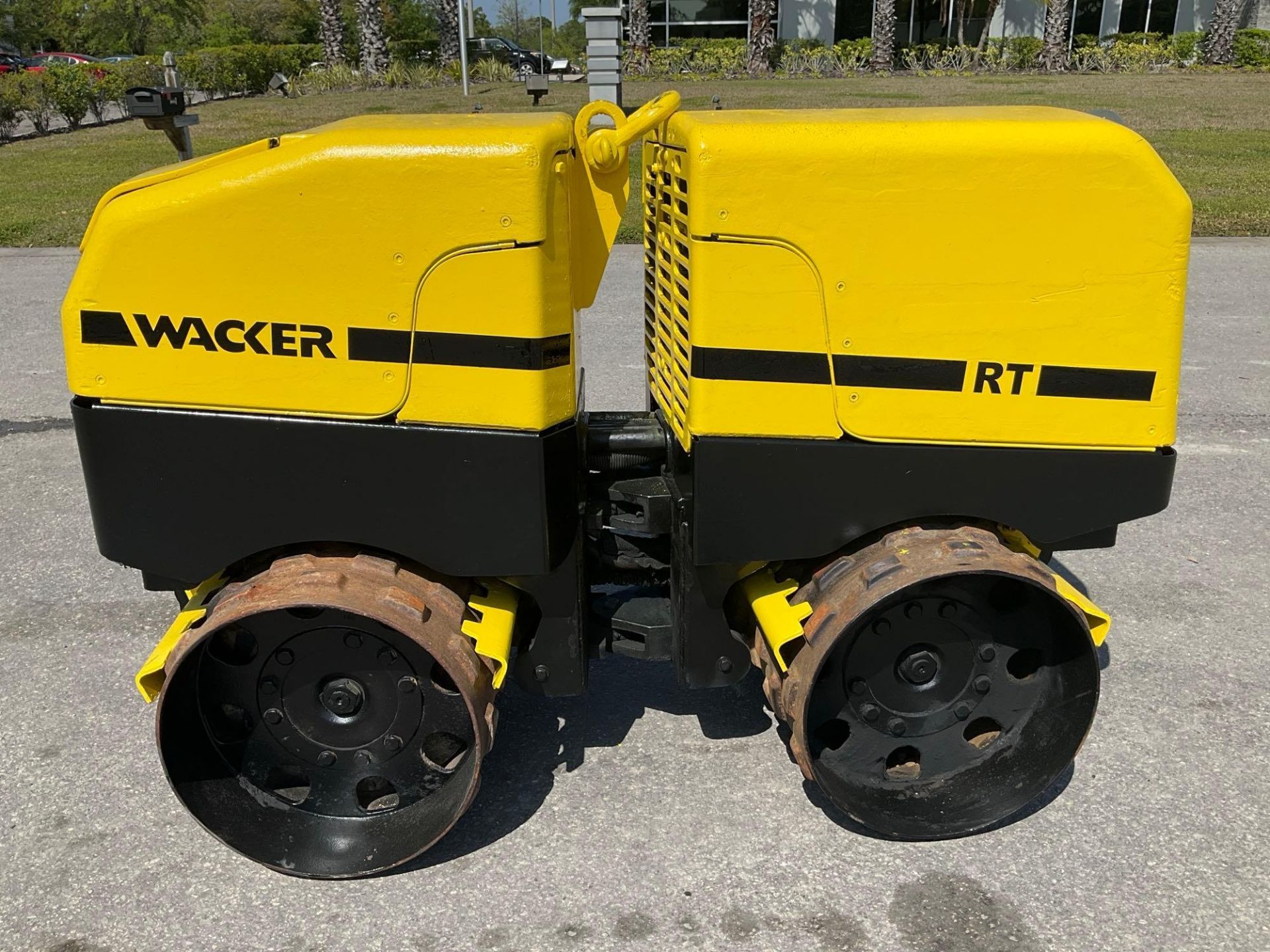 WACKER NEUSON VIBRATORY TRENCH ROLLER MODEL RT , DIESEL, RUNS & OPERATES REMOTE CONTROLLER INCLUDED - Image 2 of 15