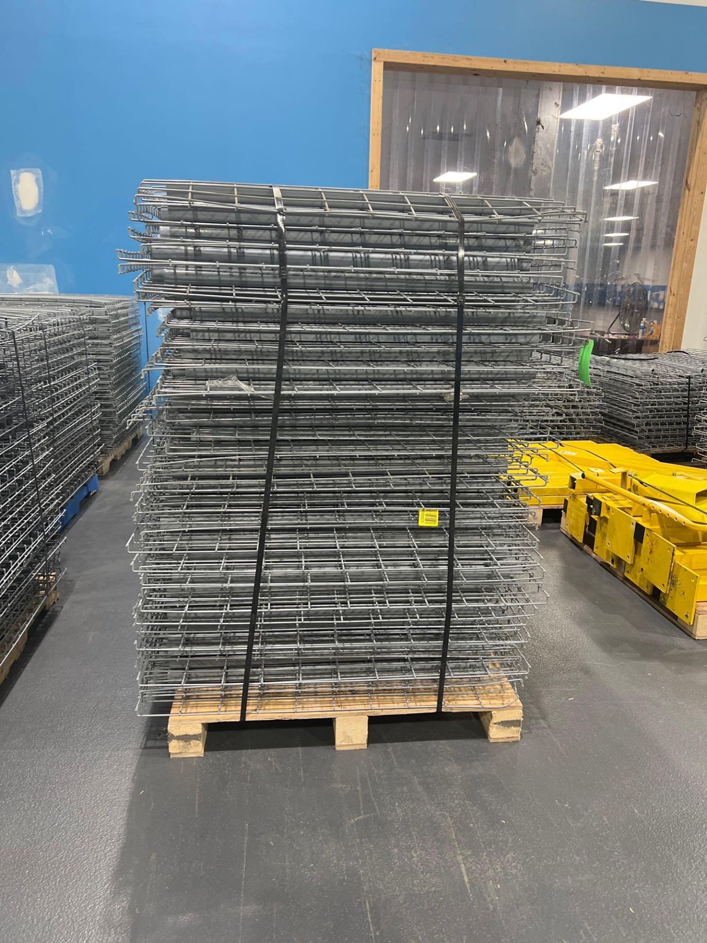 PALLET OF APPROX. 55 WIRE GRATES FOR PALLET RACKING, APPROX. DIMENSIONS 43" X 45" - Image 2 of 4