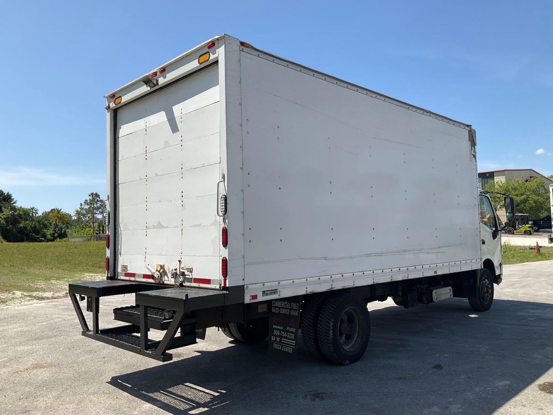 2017 HINO 740 BOX TRUCK,  DIESEL , APPROX GVWR 17,950 LBS, BOX BODY APPROX 18FT,  ETRACKS, BACK U... - Image 5 of 29