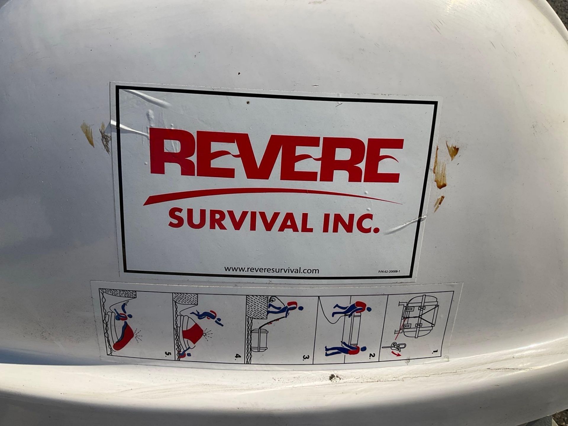 2018 REVERE SURVIVAL 3SI U.S.C.GAPPROVED THROW OVERBOARD LIFERAFT CO2 INFLATABLE MODEL SMLR-A 16I... - Image 9 of 12
