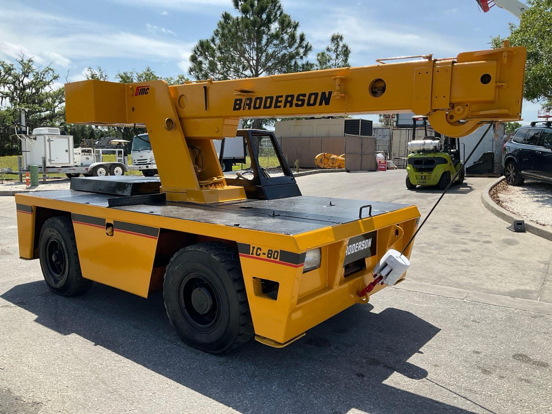 BRODERSON ROUGH TERRAIN CRANE MODEL IC-80-2D , DIESEL, APPROX MAX LIFTING CAPACITY 18,000LB - Image 7 of 15