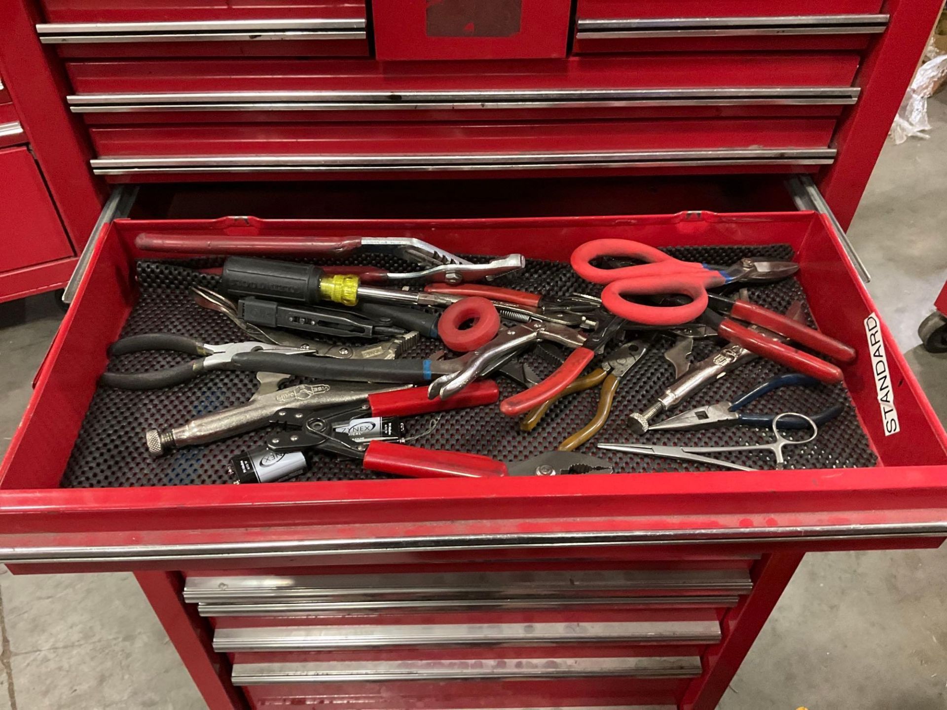 WATERLOO INDUSTRIAL PARTS CABINET / TOOL BOX ON WHEELS WITH CONTENTS , APPROX 30€ W x 18€ L x 6... - Image 9 of 15