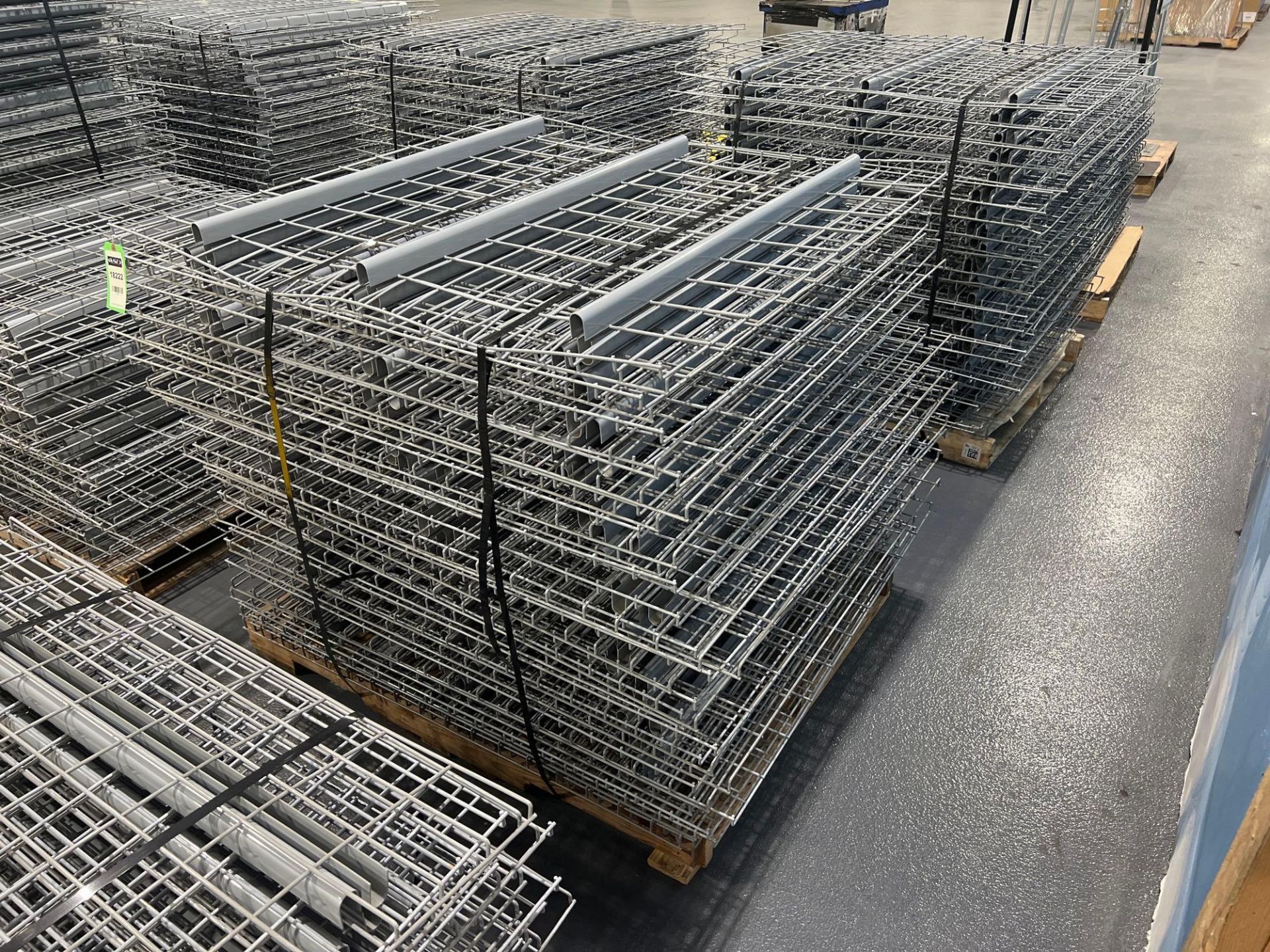 PALLET OF APPROX. 37 WIRE GRATES FOR PALLET RACKING, APPROX. DIMENSIONS 43" X 45" - Image 4 of 4