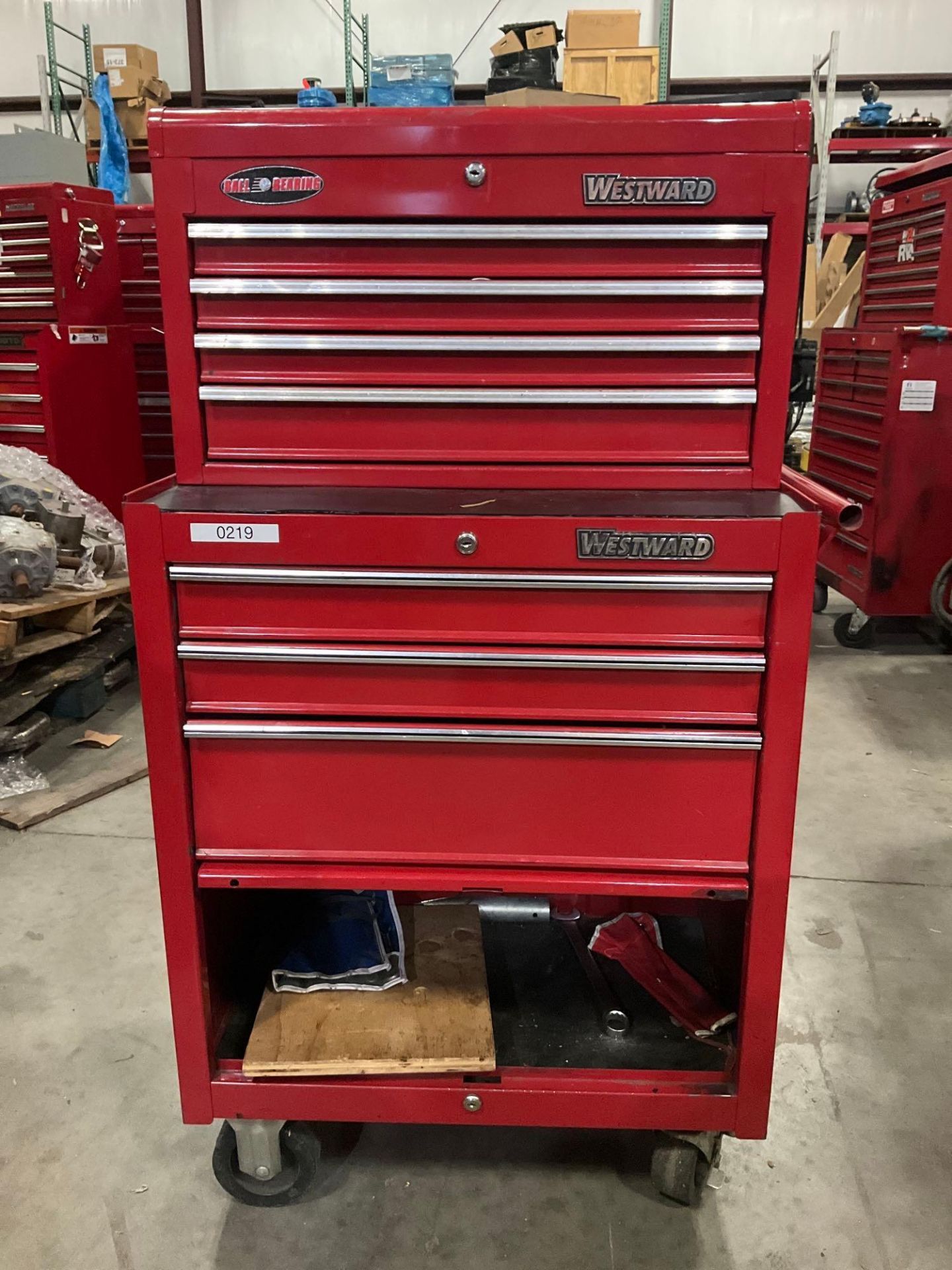 WESTWARD INDUSTRIAL PARTS CABINET / TOOL BOX ON WHEELS WITH CONTENTS , APPROX 30€ W x 18€ L x 4... - Image 3 of 12