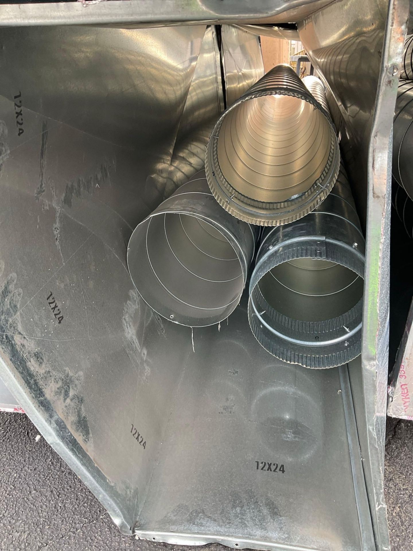 ASSORTED HVAC DUCT - Image 15 of 15