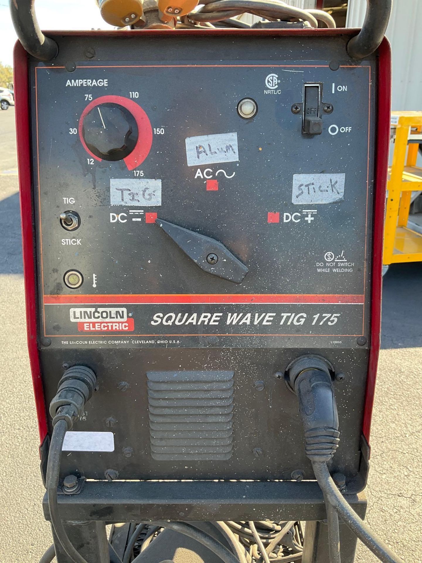 LINCOLN ELECTRIC SQUARE WAVE TIG 175 WELDER - Image 9 of 10
