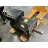 FANUC A06B-0332-B076 AC SERVO MOTOR 3PH A100/2000