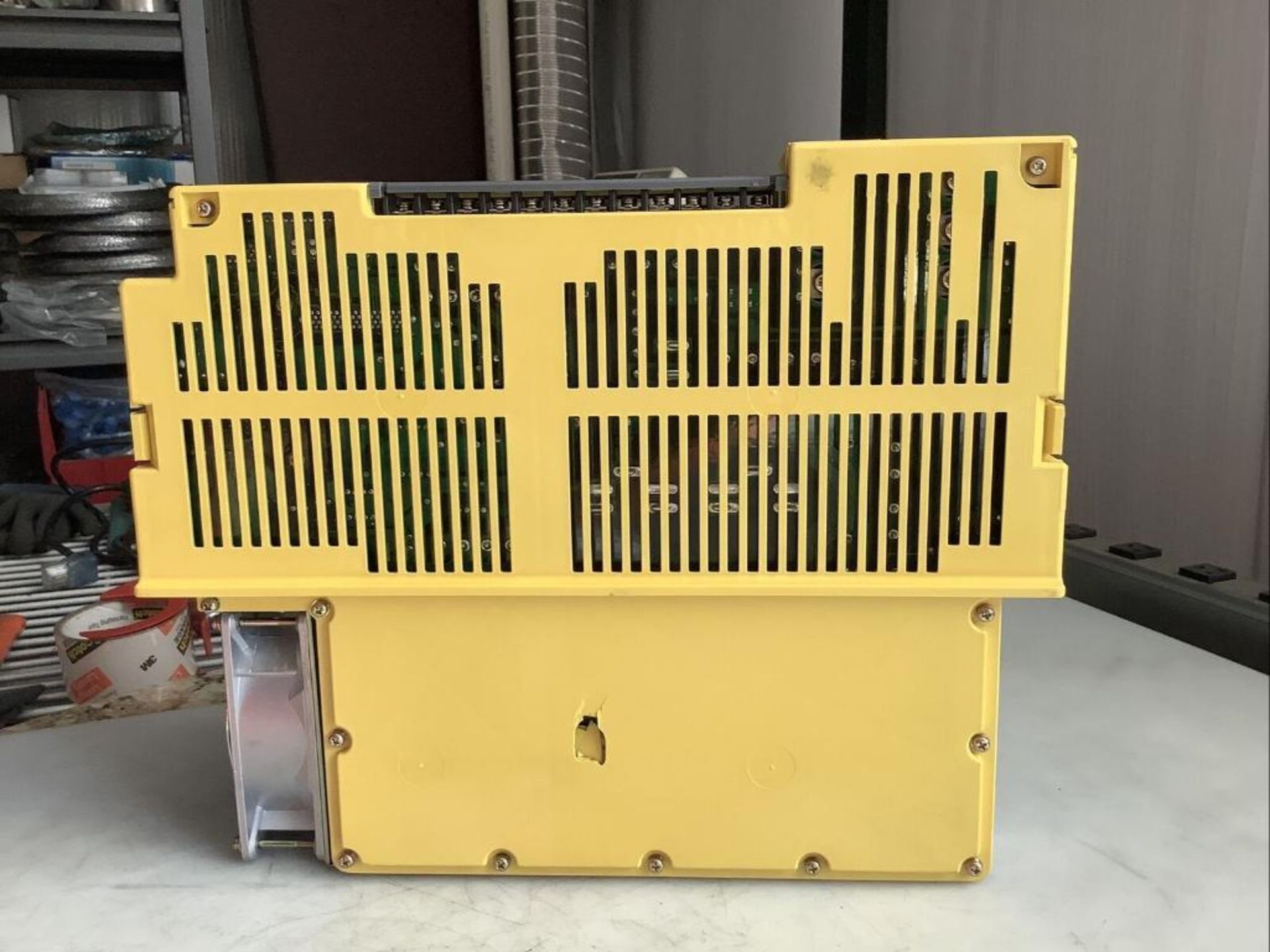 FANUC A06B-6090-H008 SERVO AMPLIFIER UNIT - Image 4 of 8