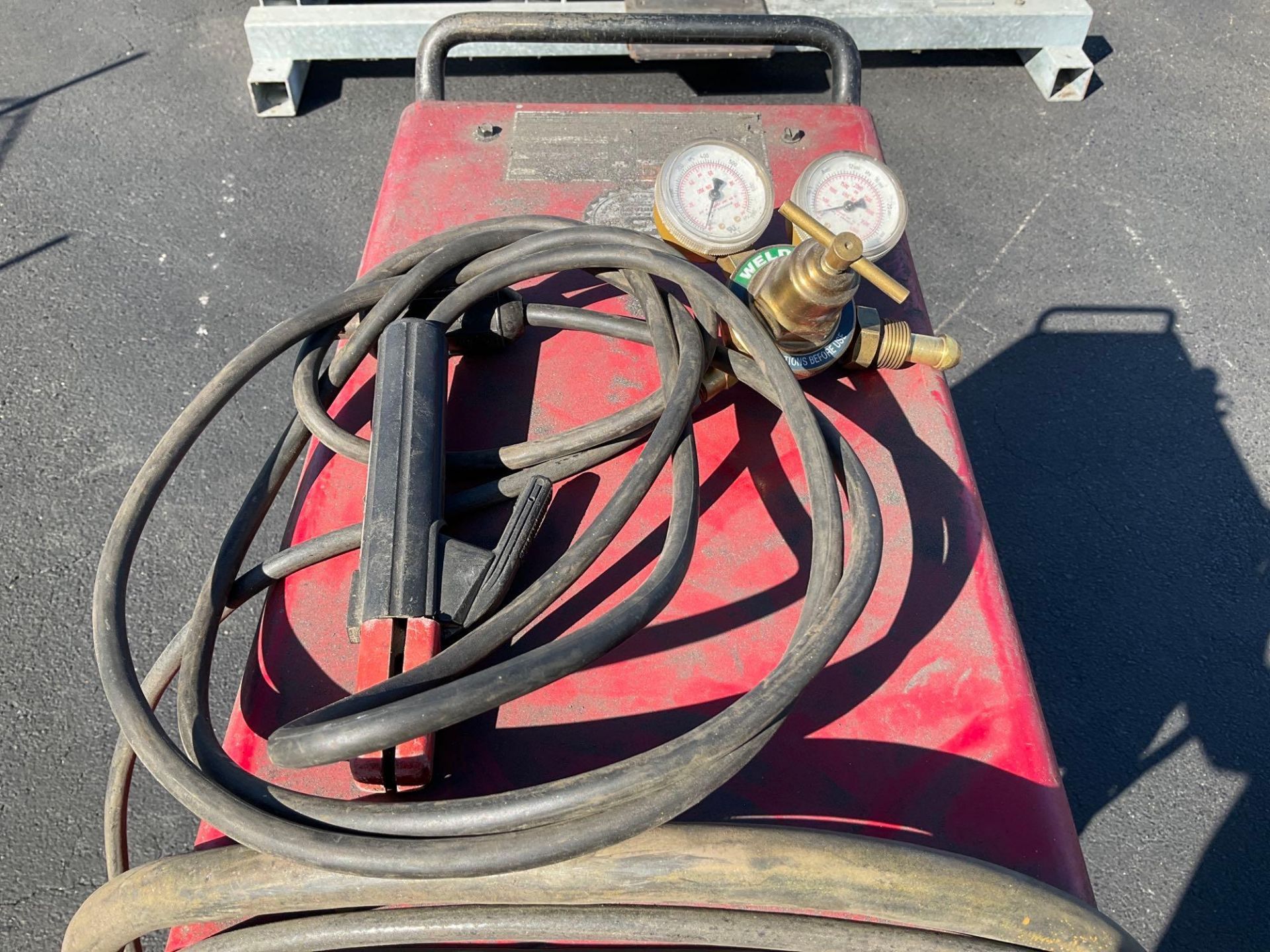 LINCOLN ELECTRIC SQUARE WAVE TIG 175 WELDER - Image 10 of 10