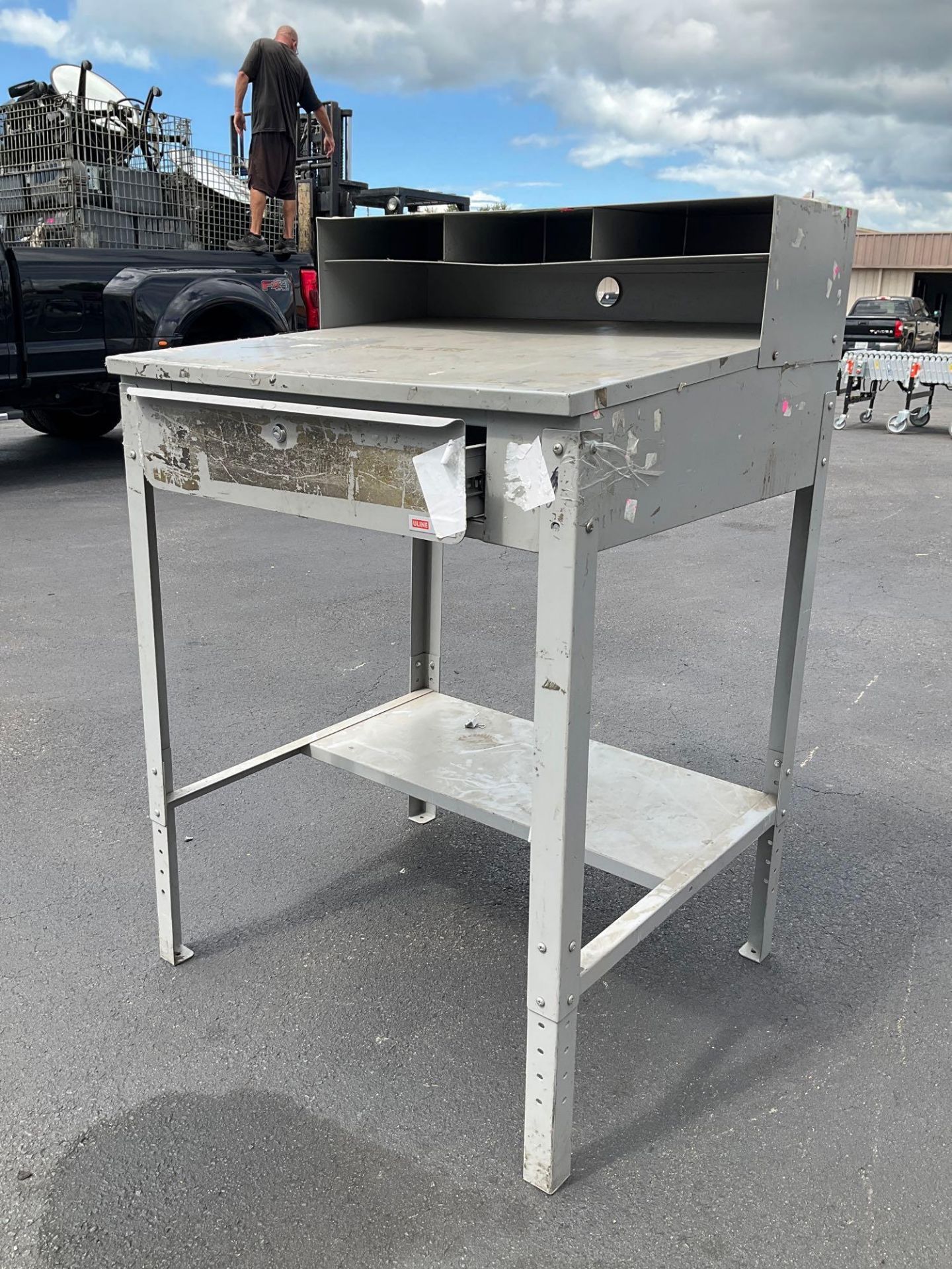 ULINE WORK STATION TABLE , APPROX 35? W x 30? L x 50? T