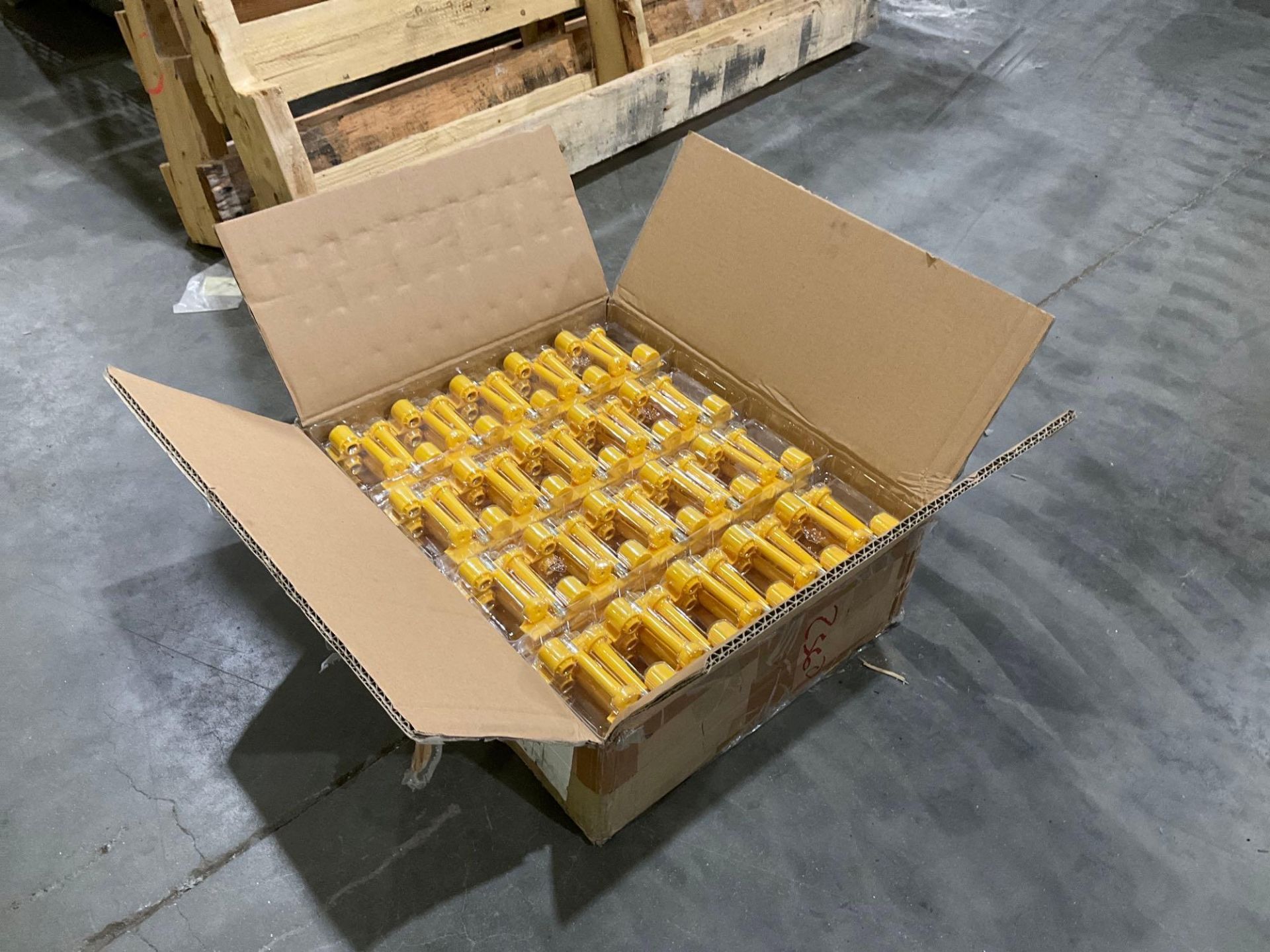 ABI SNAPTRACKER LASER MARKED YELLOW BOLT SEALS , APPROX 200 IN BOX - Image 2 of 4