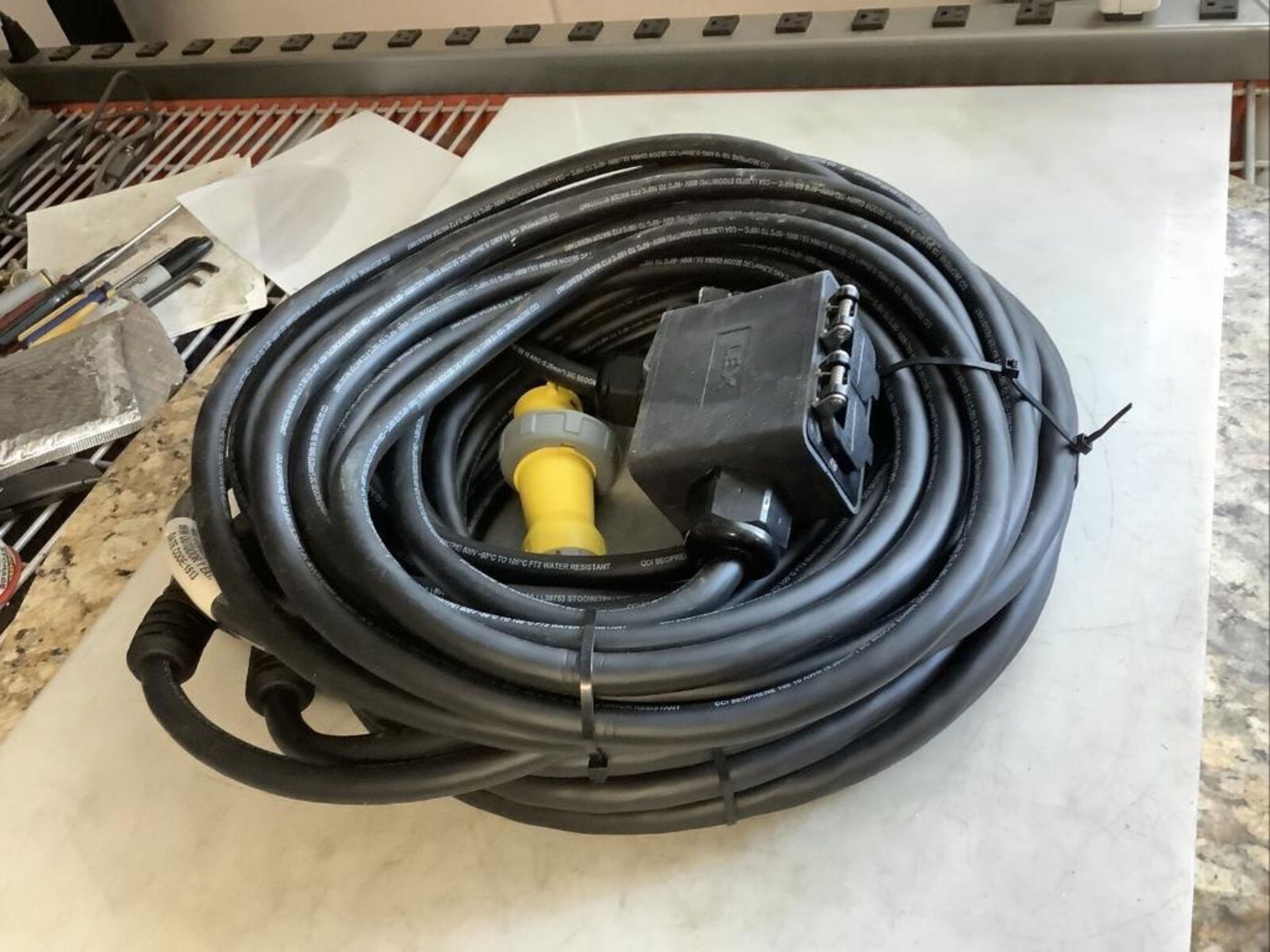 ...( 34 ) LEX 6150-01-530-7352 DB20QD50SEPS 2 Pole, 3 Wire, 20A 120V OUTDOOR CORD 50' IRP ( 18 ).... - Image 9 of 22