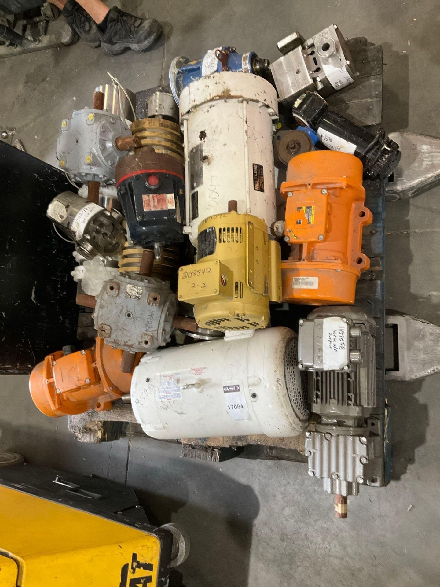 LOT OF MOTORS AND PUMPS; BRANDS INCLUDING BALDOR RELIANCE, UNIBLOC-PD, SEW, ITALVIBRAS; INCLUDING (