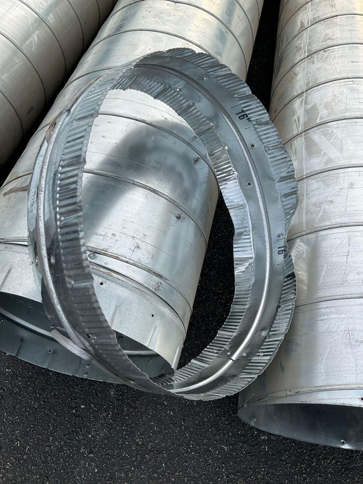 ASSORTED HVAC DUCT - Image 16 of 20