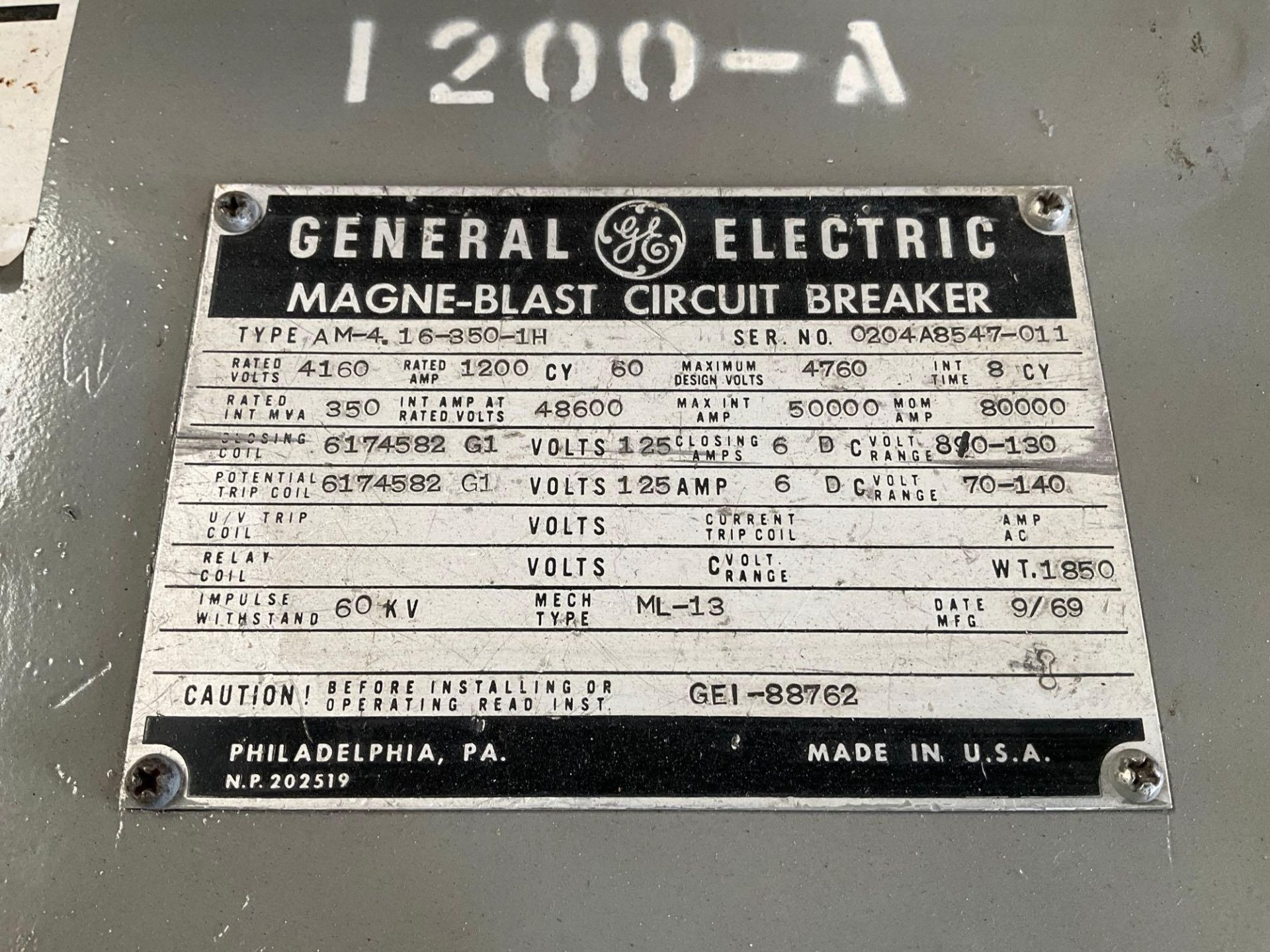 GE - GENERAL ELECTRIC MAGNE-BLAST CIRCUIT BREAKER, TYPE AM-4.16-350-2H, 60HZ, 1200 AMP - Image 8 of 9
