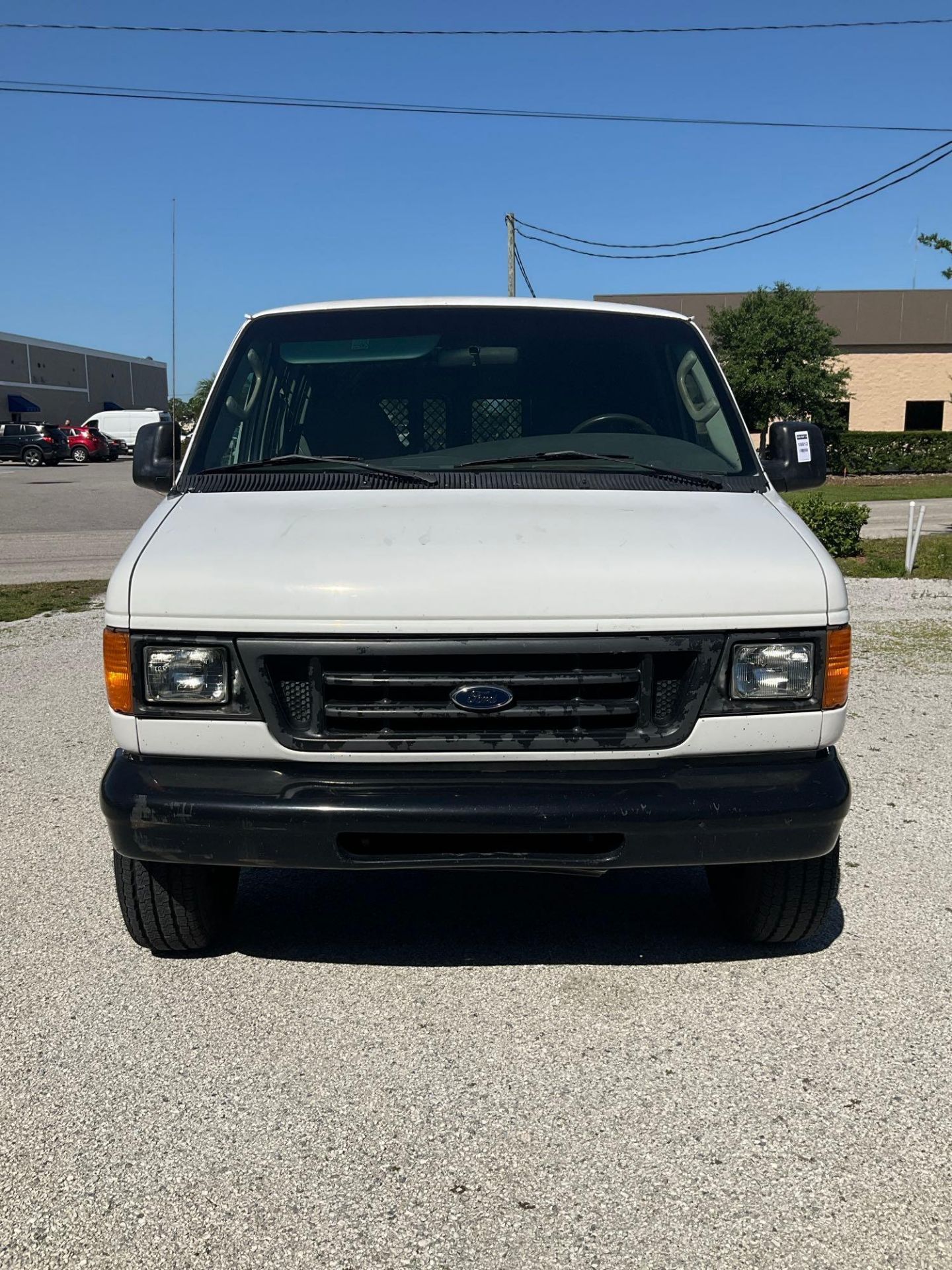 2003 FORD E-SERIES CARGO VAN, APPROX GVWR 8600LBS, STORAGE UNIT & SHELVES IN BACK , RUNS & DRIVES - Image 13 of 28