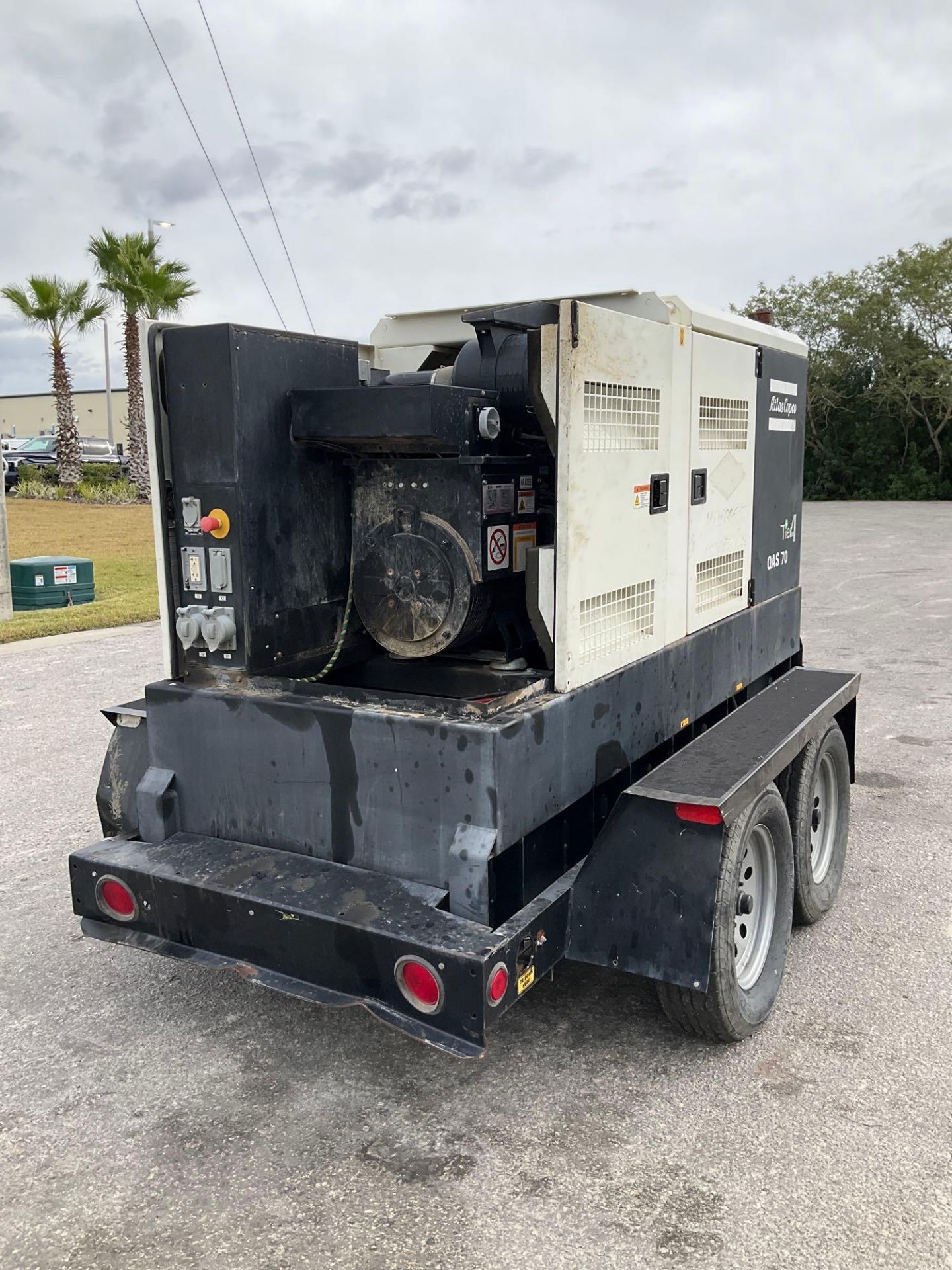 ATLAS COPCO TIER 4 INTERIM GENERATOR MODEL QAS70 , TRAILER MOUNTED, DIESEL, JOHN DEERE ENGINE, PH... - Image 8 of 21