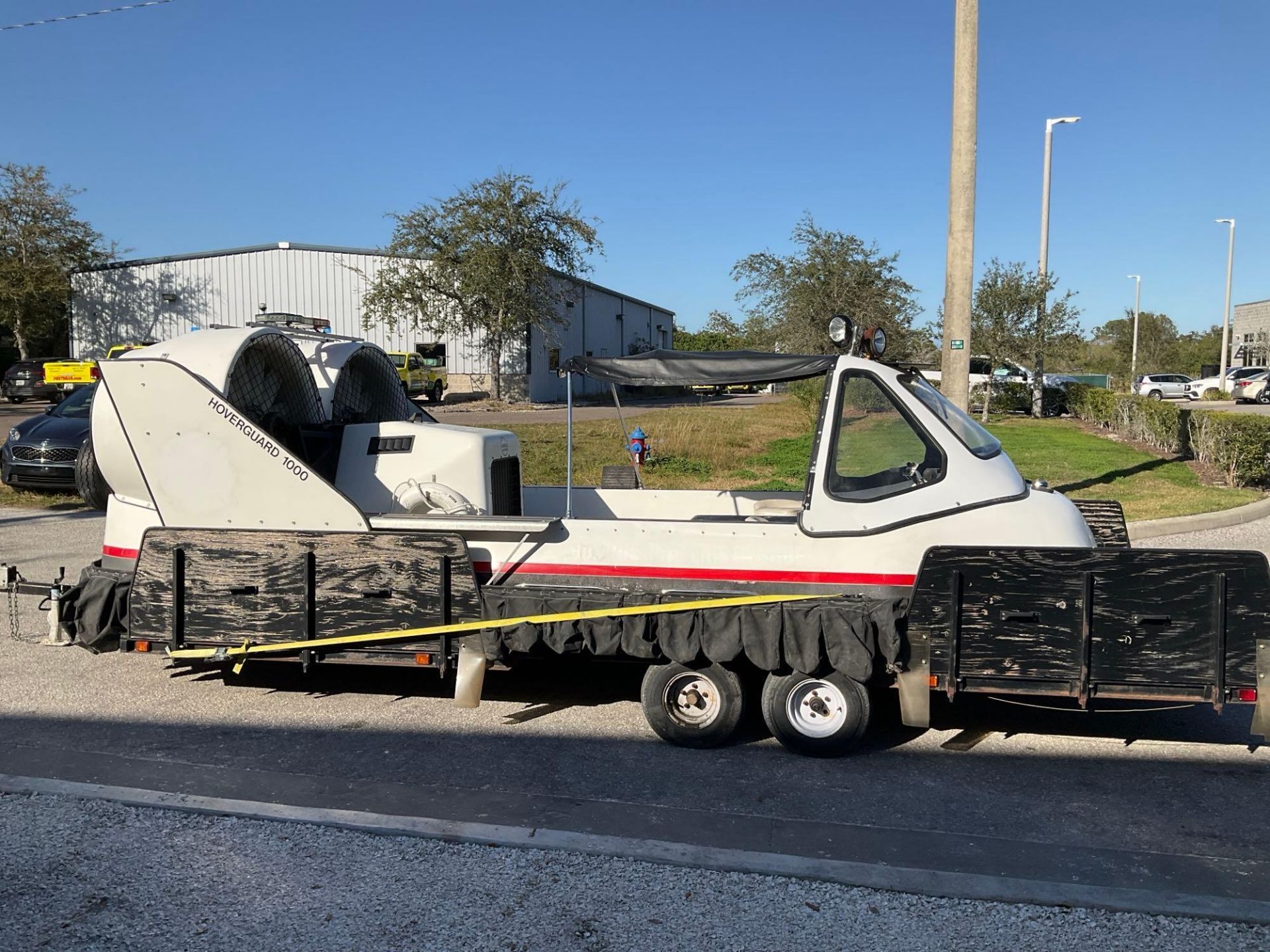 HOVERGUARD HOVERCRAFT W/TRAILER, HOVERTOUR 1000 MODEL 7900200, NEW BATTERY , 37 HRS SHOWING - Image 28 of 39