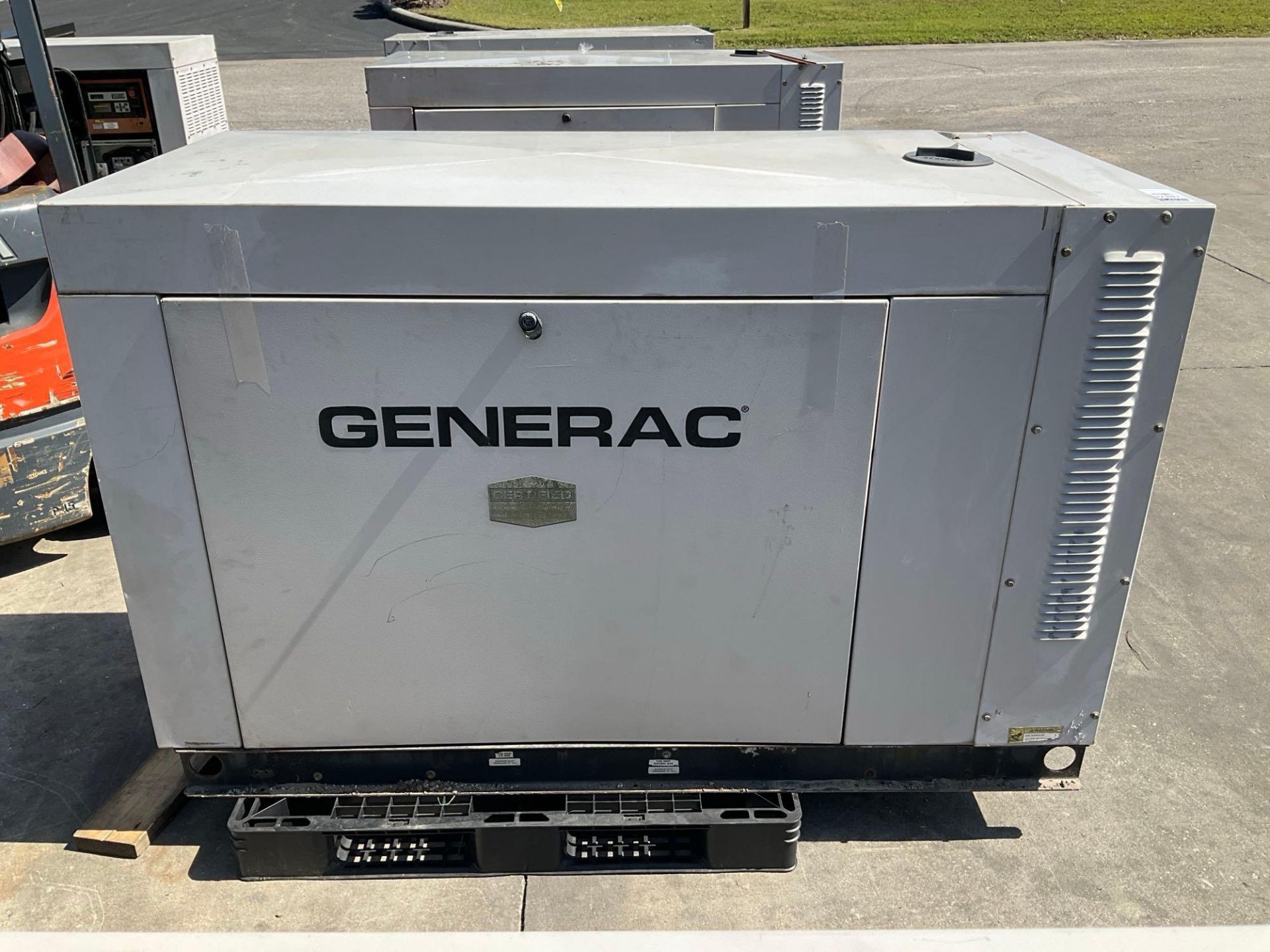 GENERAC 30KW GENERATOR , LP / NG POWER, RUNS AND OPERATES - Image 2 of 8