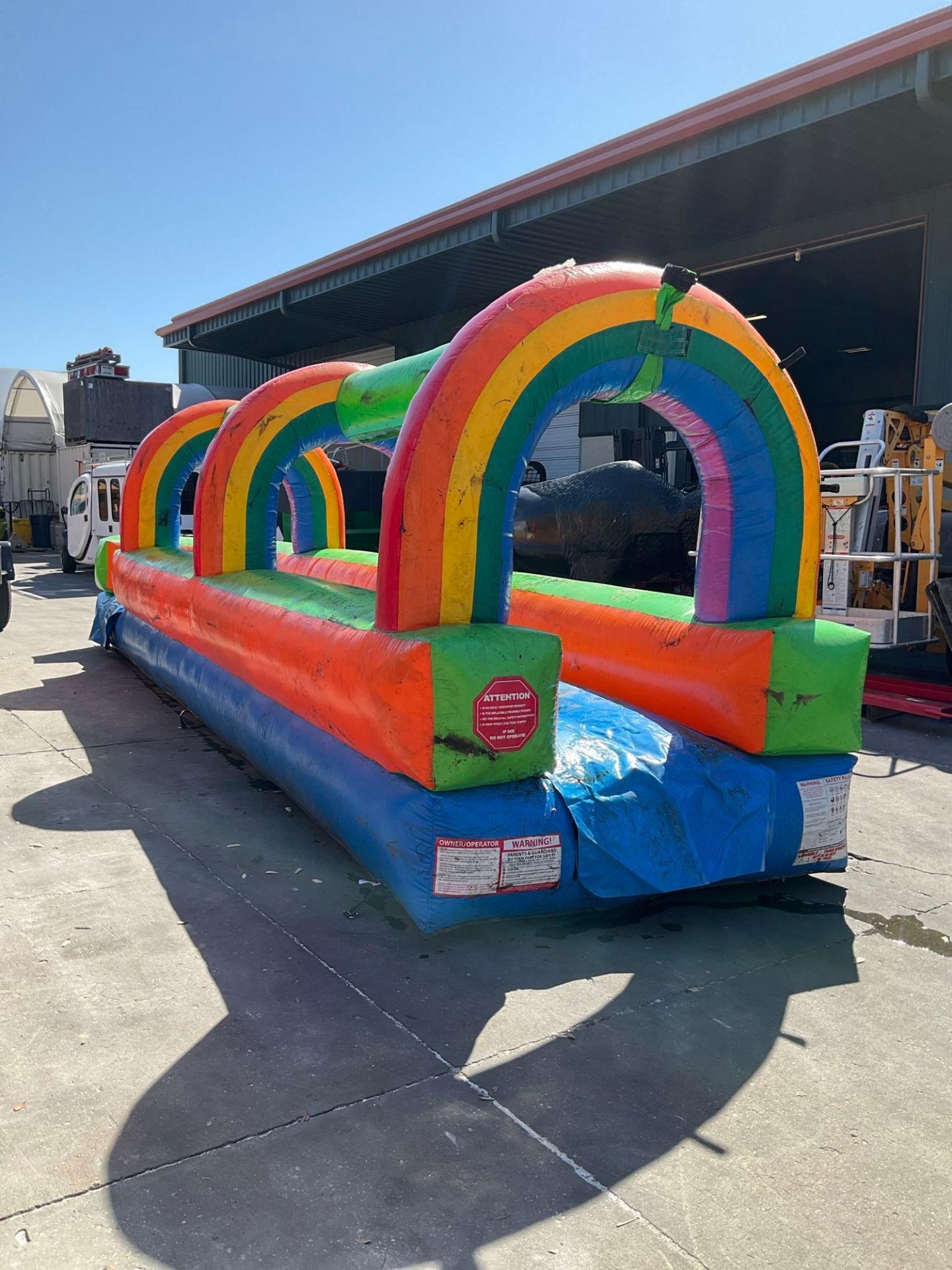 RAINBOW 25FT SLIP -N-SLIDE BOUNCE HOUSE WITH BLOWER - Image 3 of 11