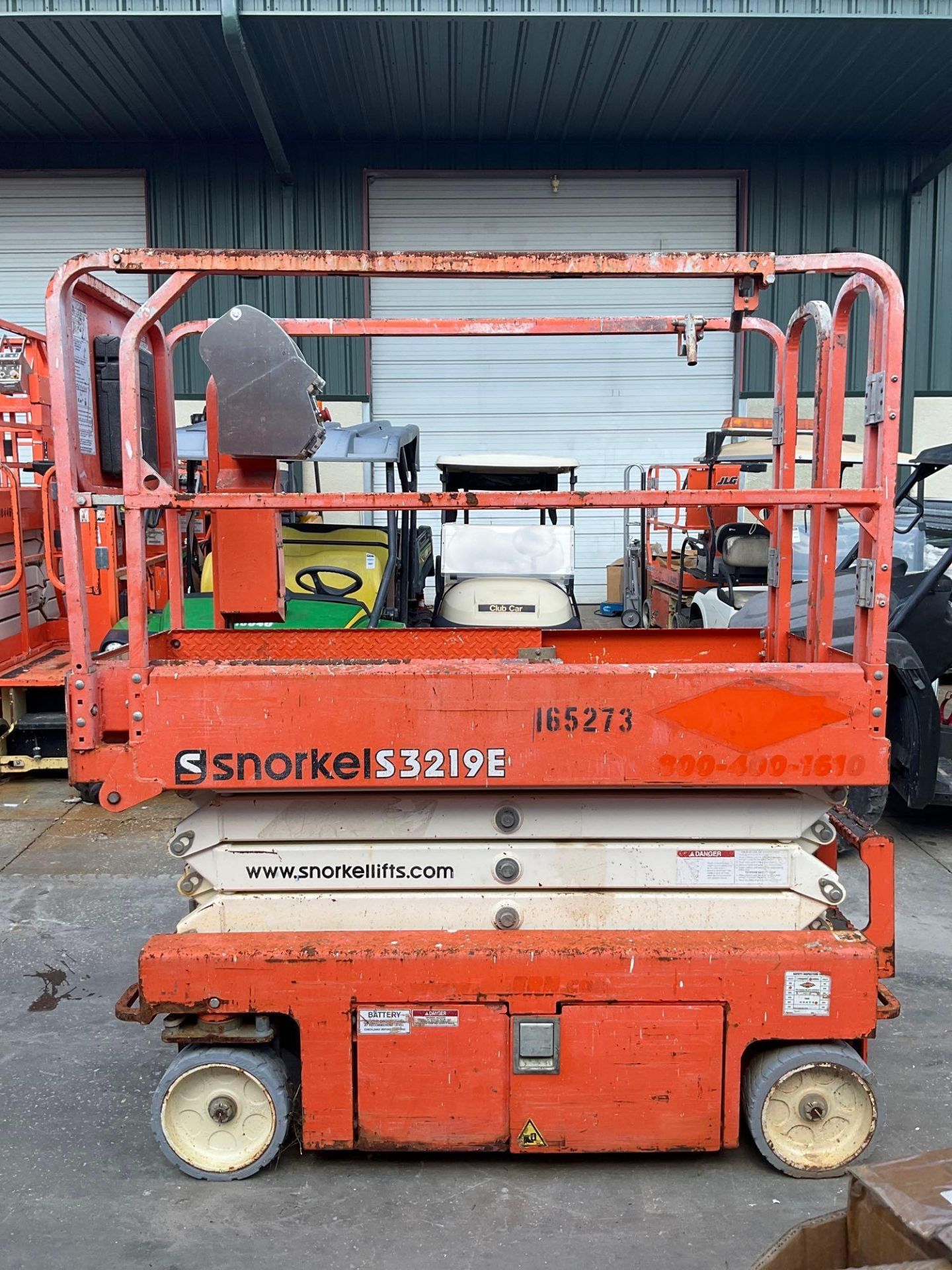 2015 SNORKEL SCISSOR LIFT MODEL S3219E ANSI , ELECTRIC, APPROX MAX PLATFORM HEIGHT 19FT, NON MARK... - Image 6 of 12